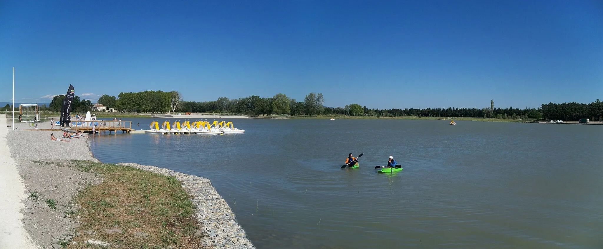 Photo showing: Lac de Monteux, dans le quartier Beaulieu