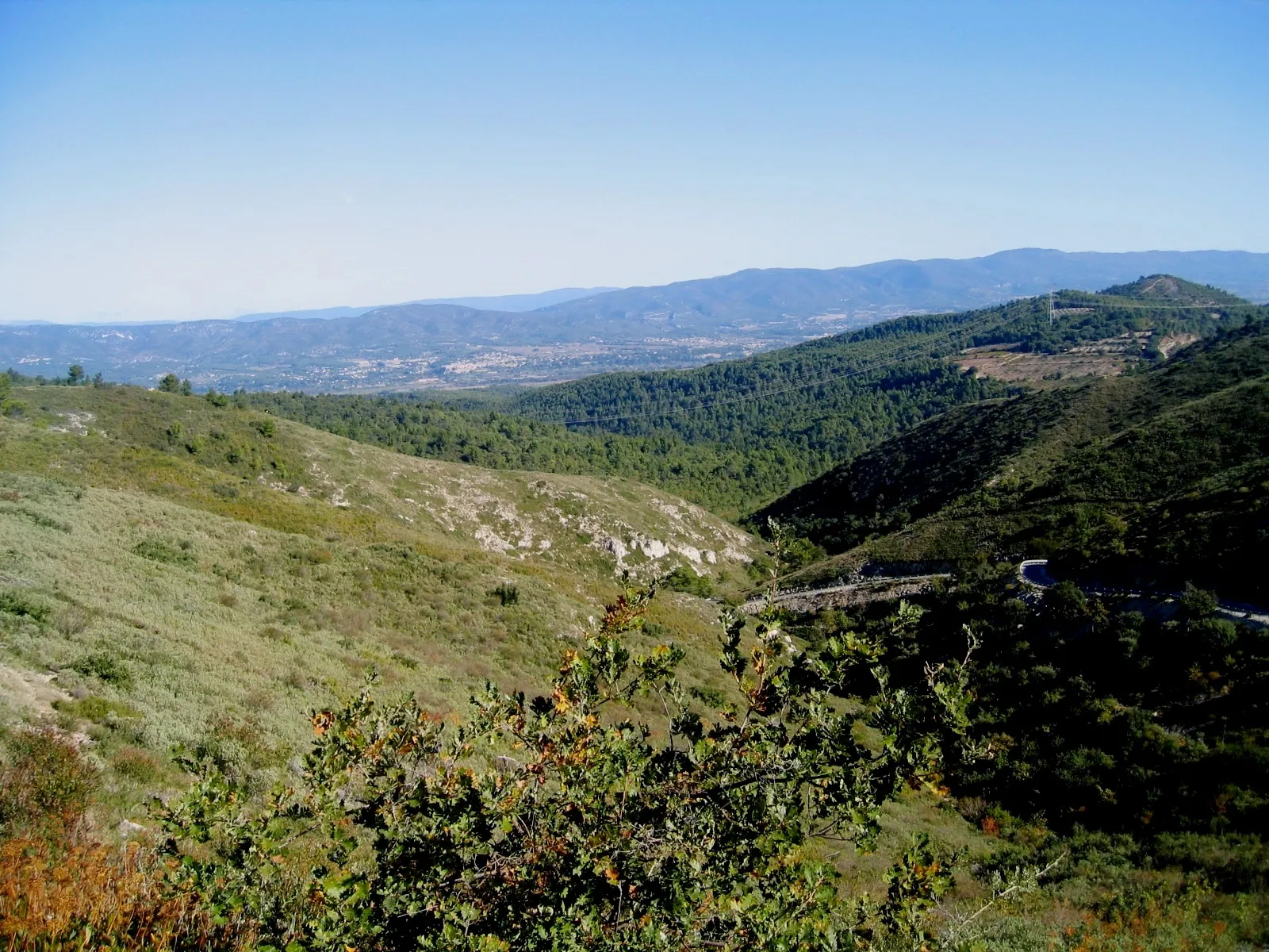 Photo showing: Bouches-Du-Rhone Chaine Des Cotes 20102011