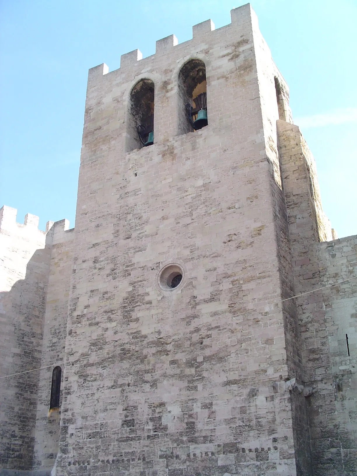 Photo showing: Tour de l'abbaye fortifiée de Saint-Victor, Marseille. Abbey of Saint-Victor, French city of Marseille.