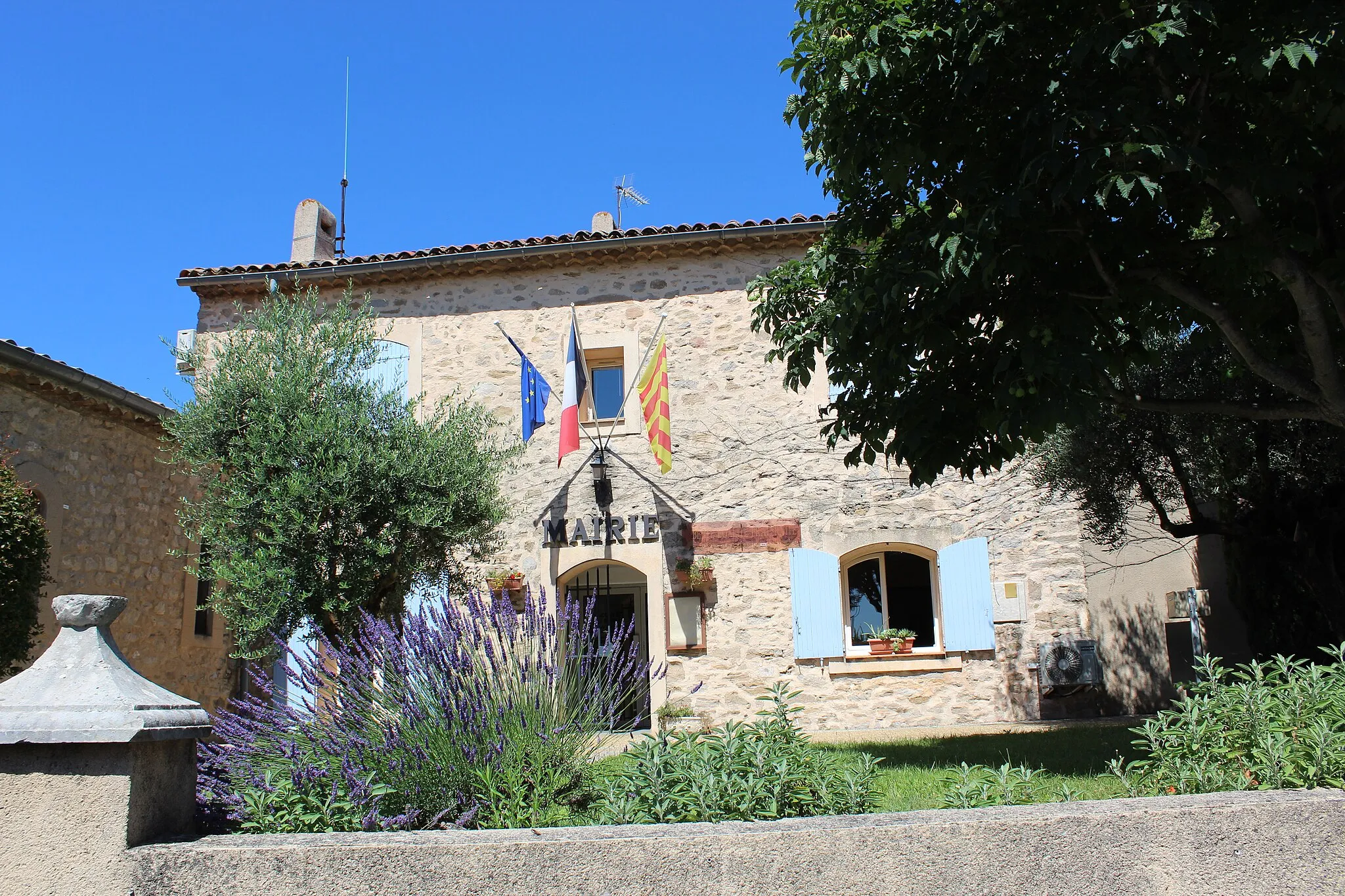 Photo showing: la mairie