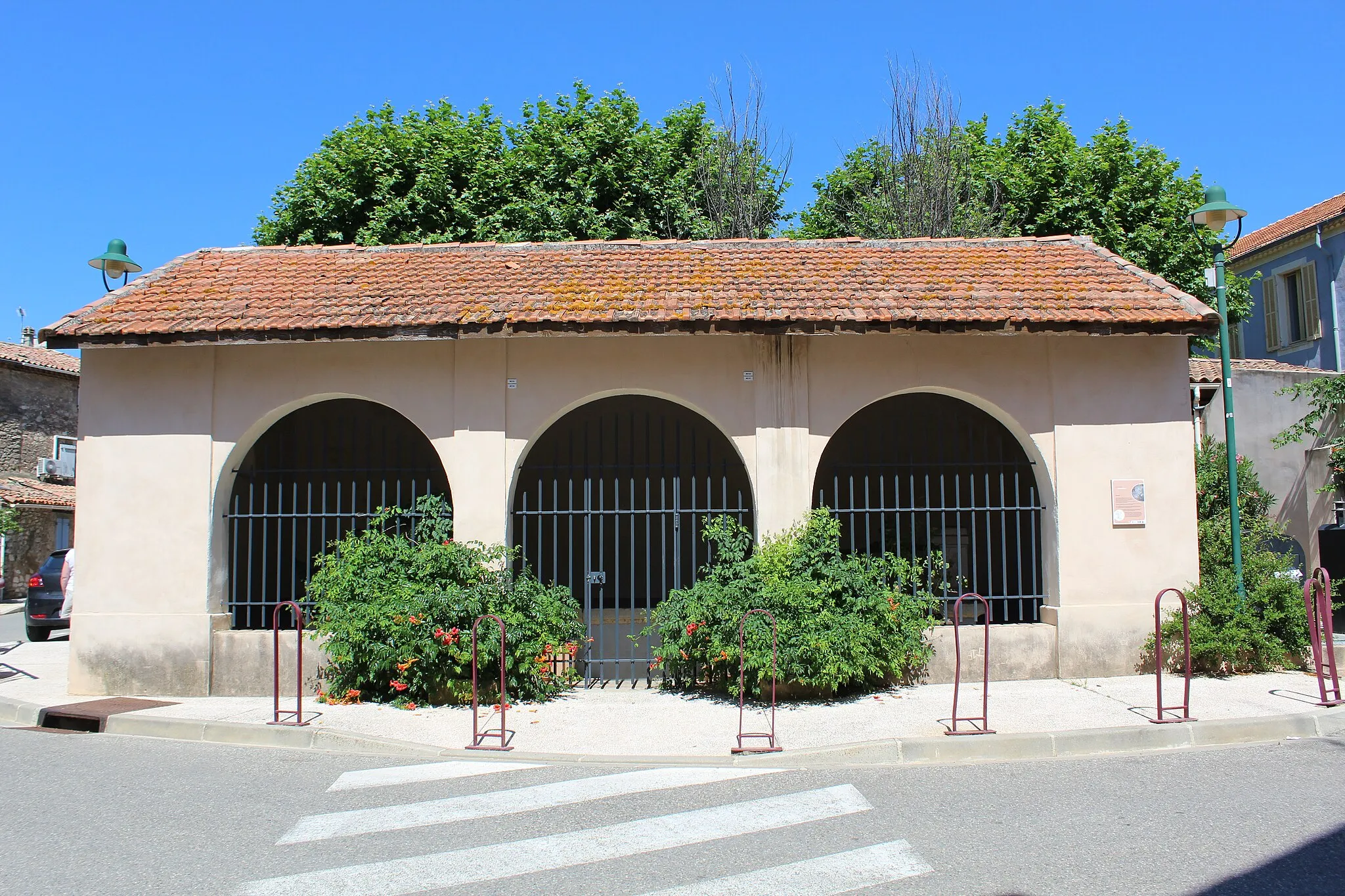 Photo showing: Lavoir de Pourcieux, Var