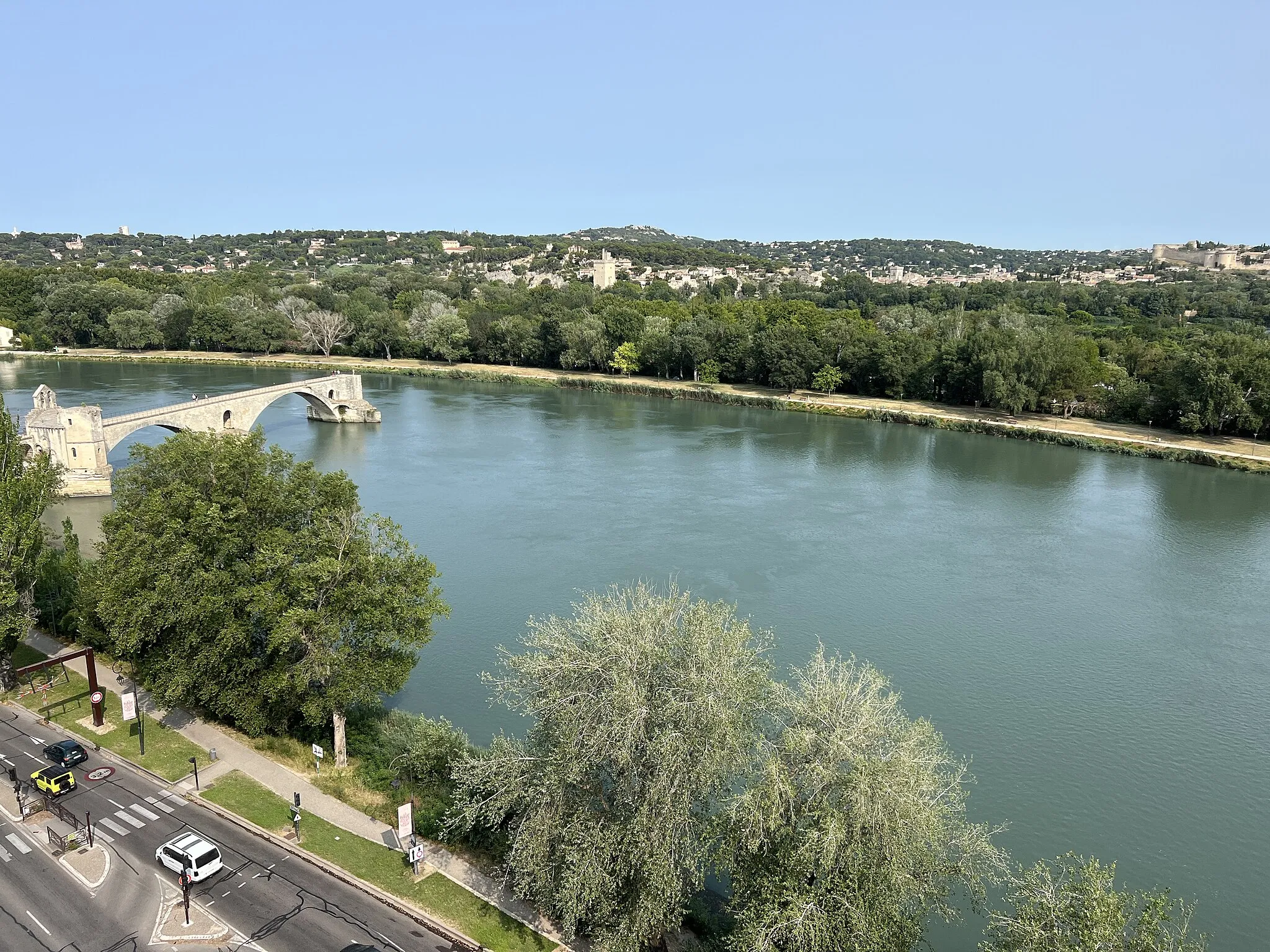 Photo showing: Le Rhône à Avignon.