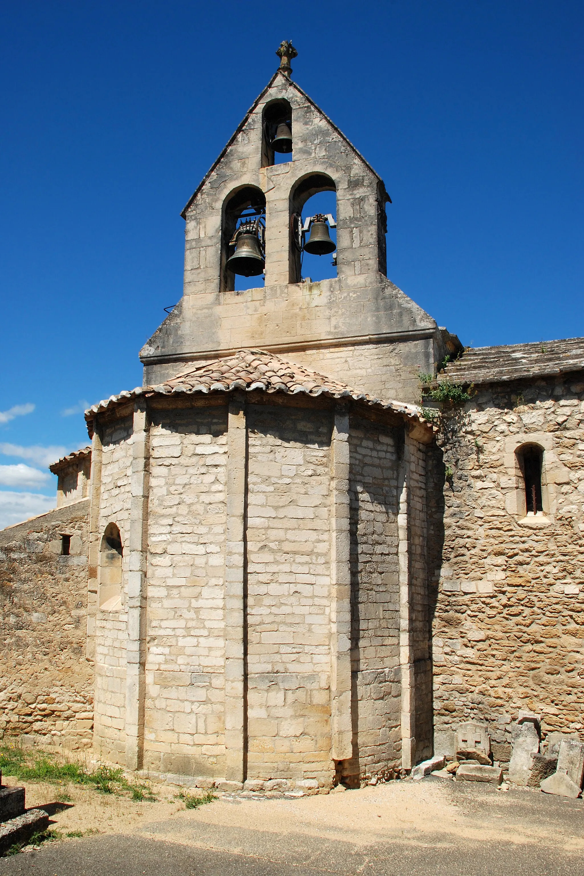 Photo showing: France - Drôme - Église Sainte-Croix de La Baume-de-Transit