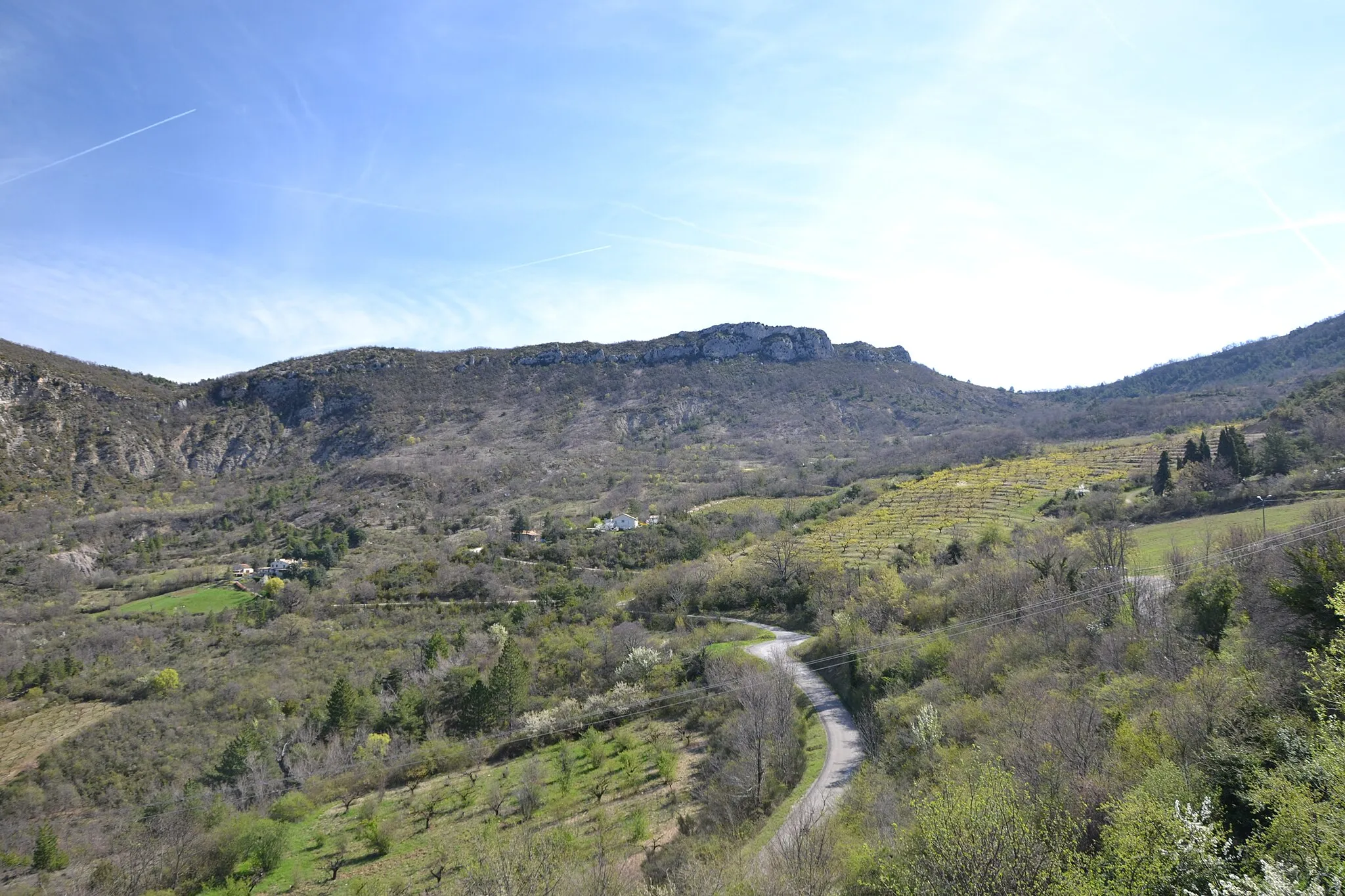 Photo showing: Parc naturel régional des Baronnies provençales : Aiguillette à Montalieu