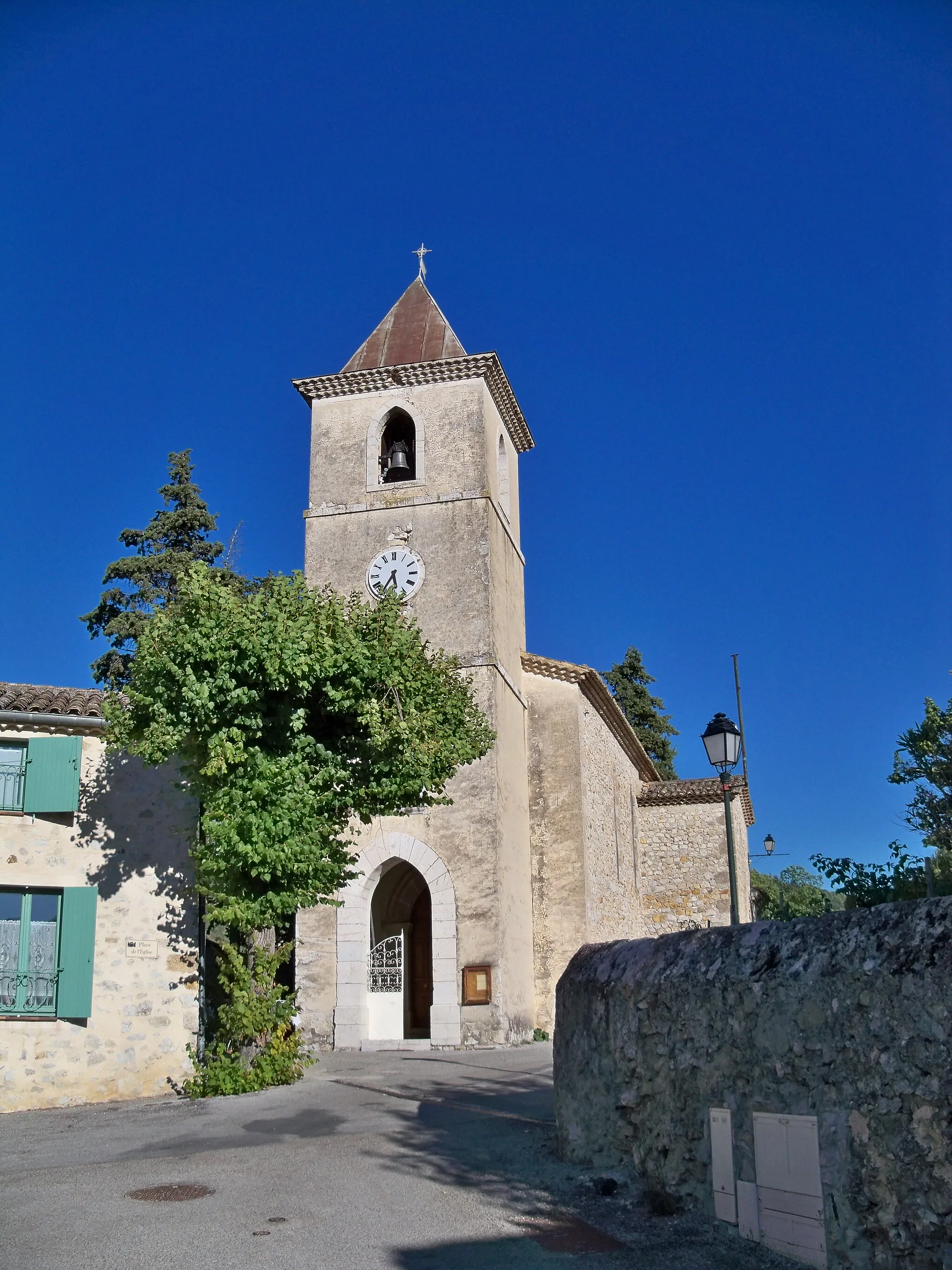 Photo showing: Facade de l'église de Curnier (26)