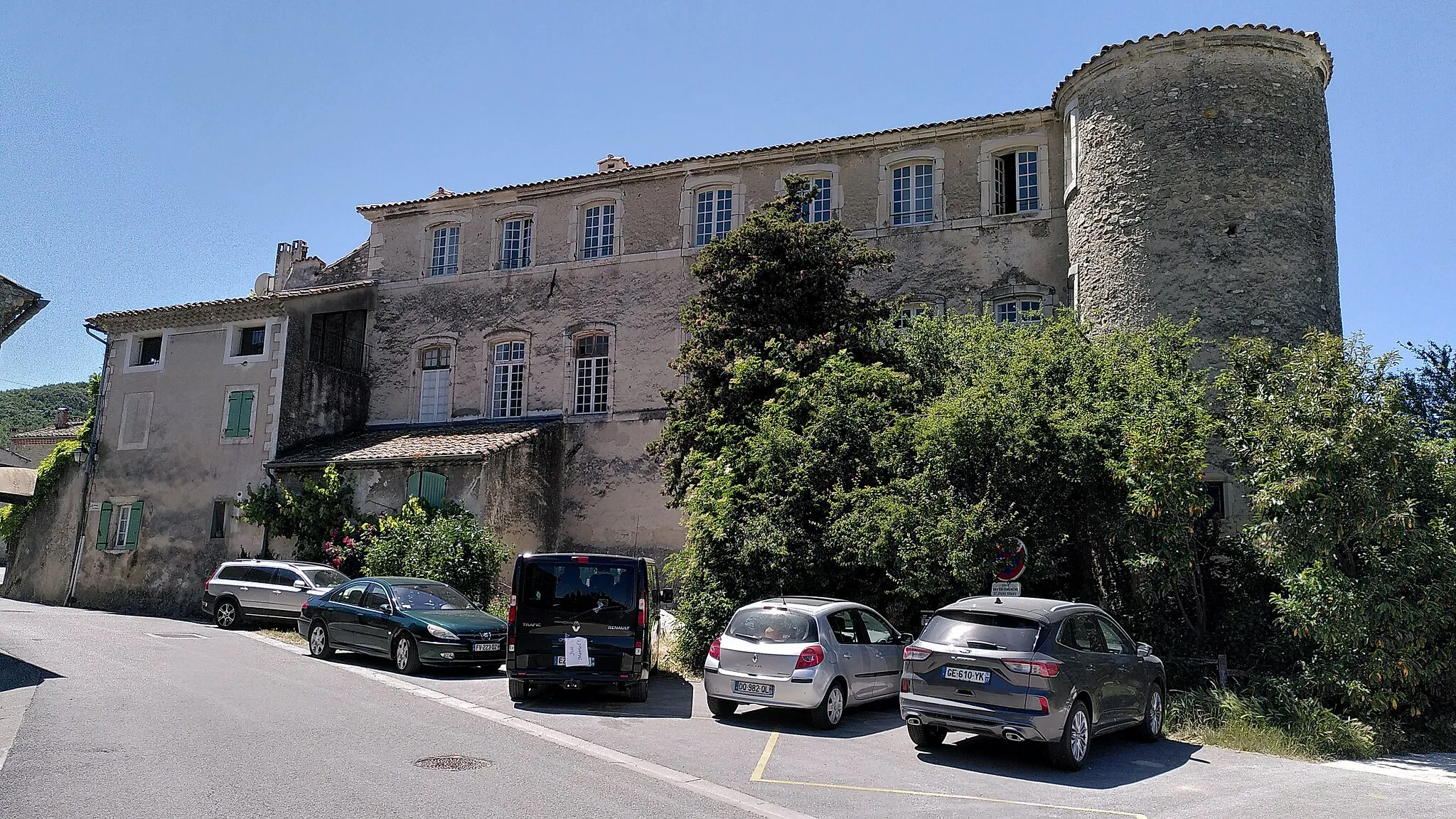 Photo showing: Château de La Touche (Drôme, France).