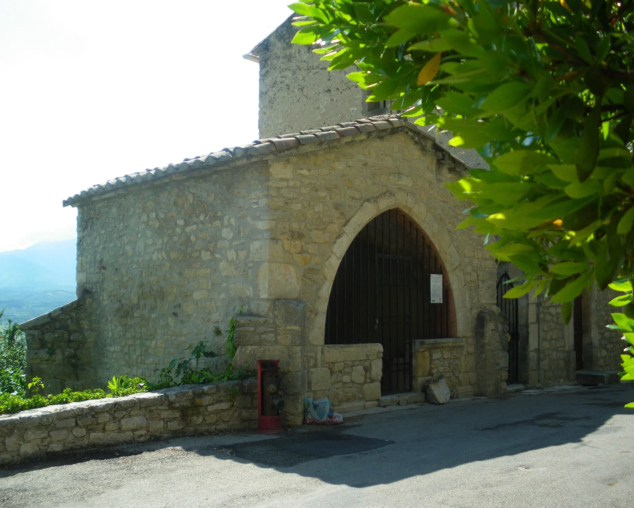 Photo showing: Chapelle de l'Annonciade à Crestet, Vaucluse