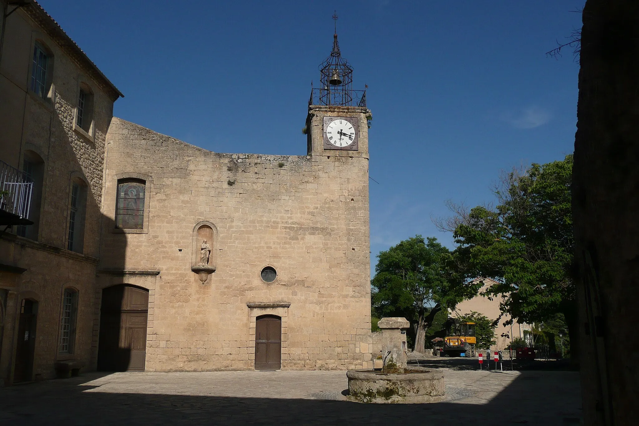 Photo showing: Eglise à Grambois. Le campanil est inscrit aux monuments historique