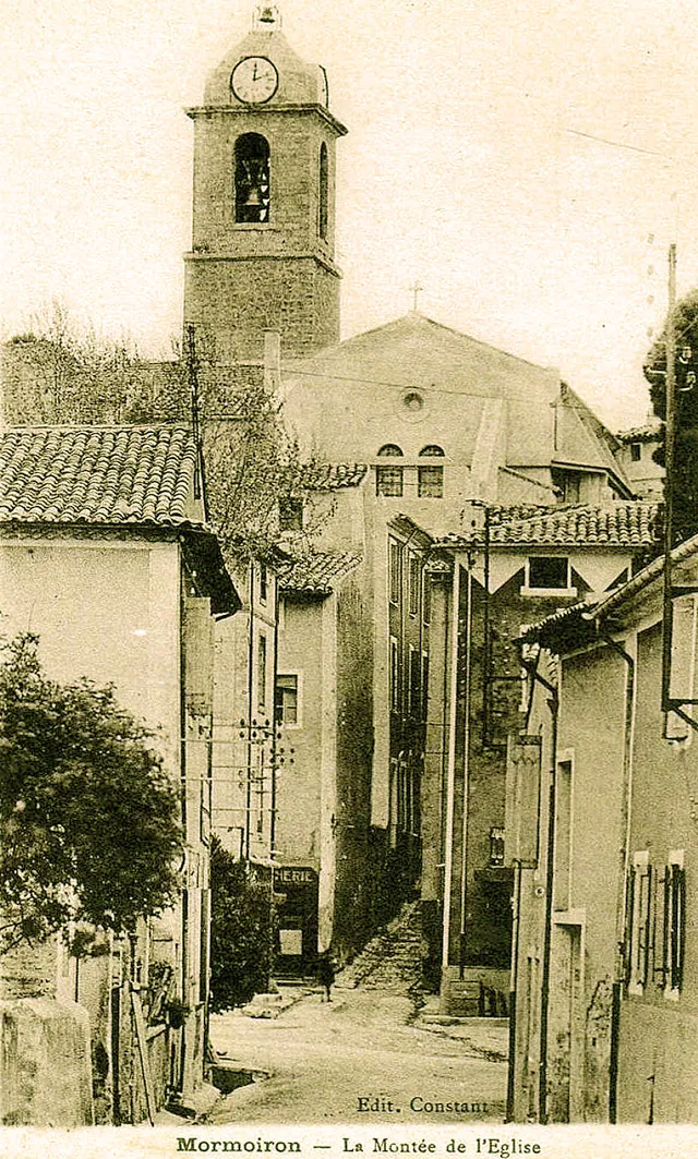 Photo showing: Église paroissiale Saint-Laurent de Mormoiron