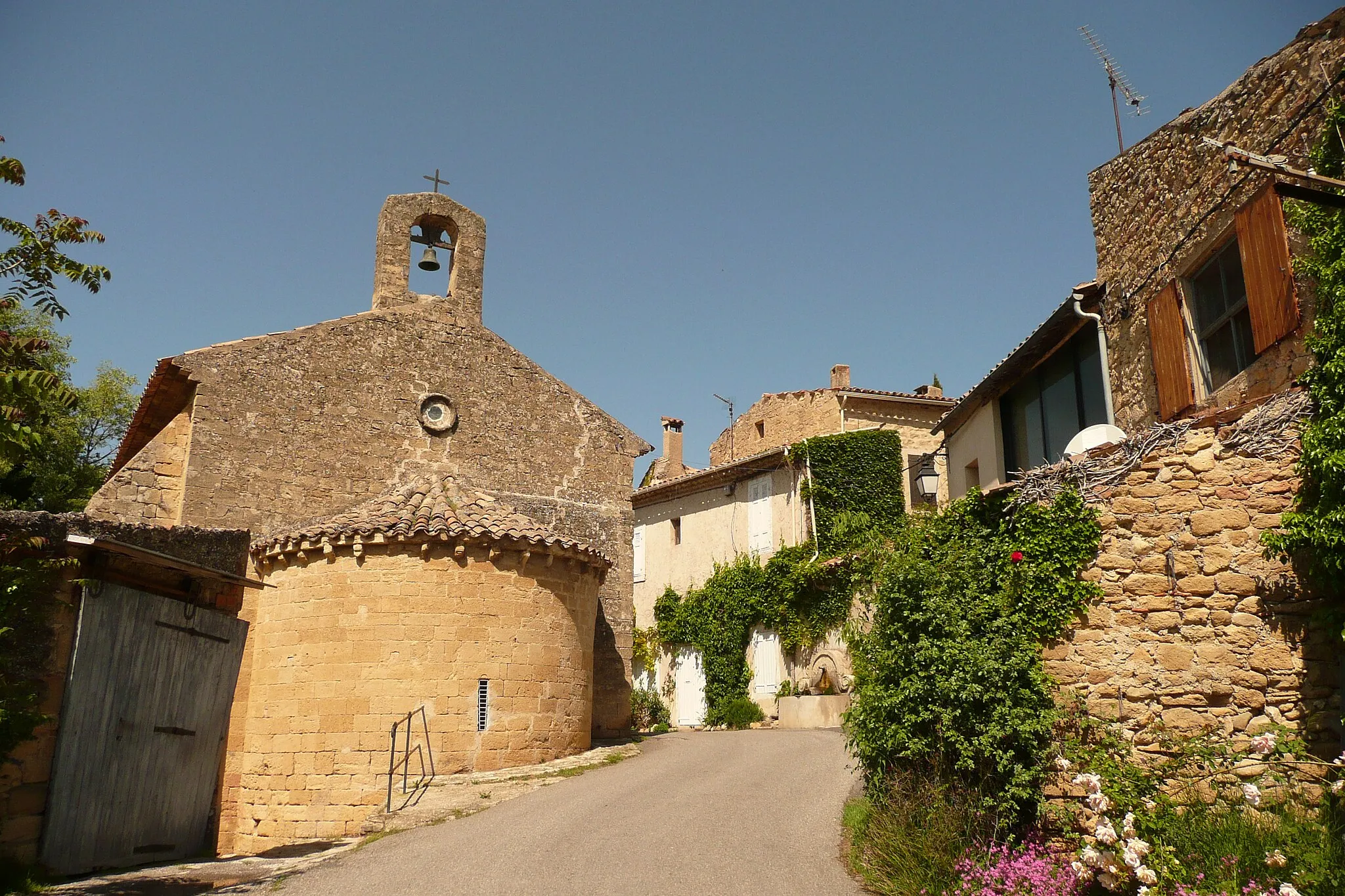 Photo showing: Eglise à Puget-sur-Durance.