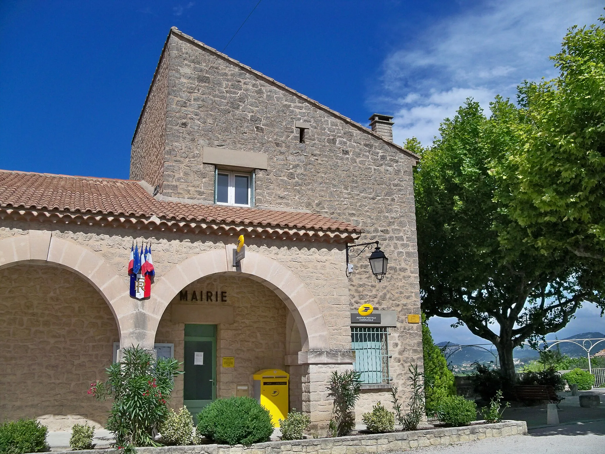 Photo showing: Mairie de Saint Pierre de Vassols, Vaucluse