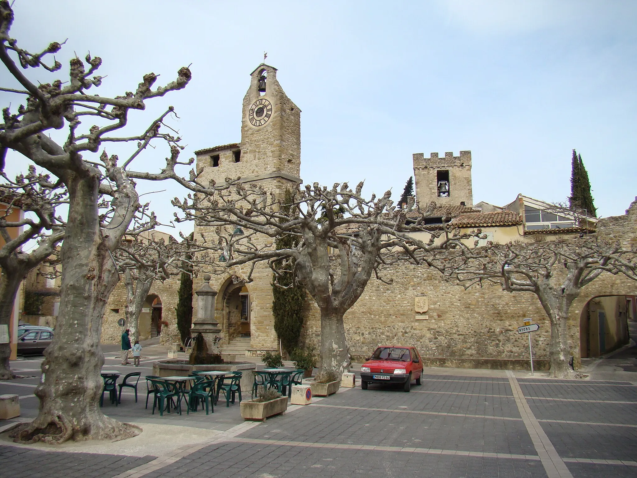 Photo showing: Villedieu