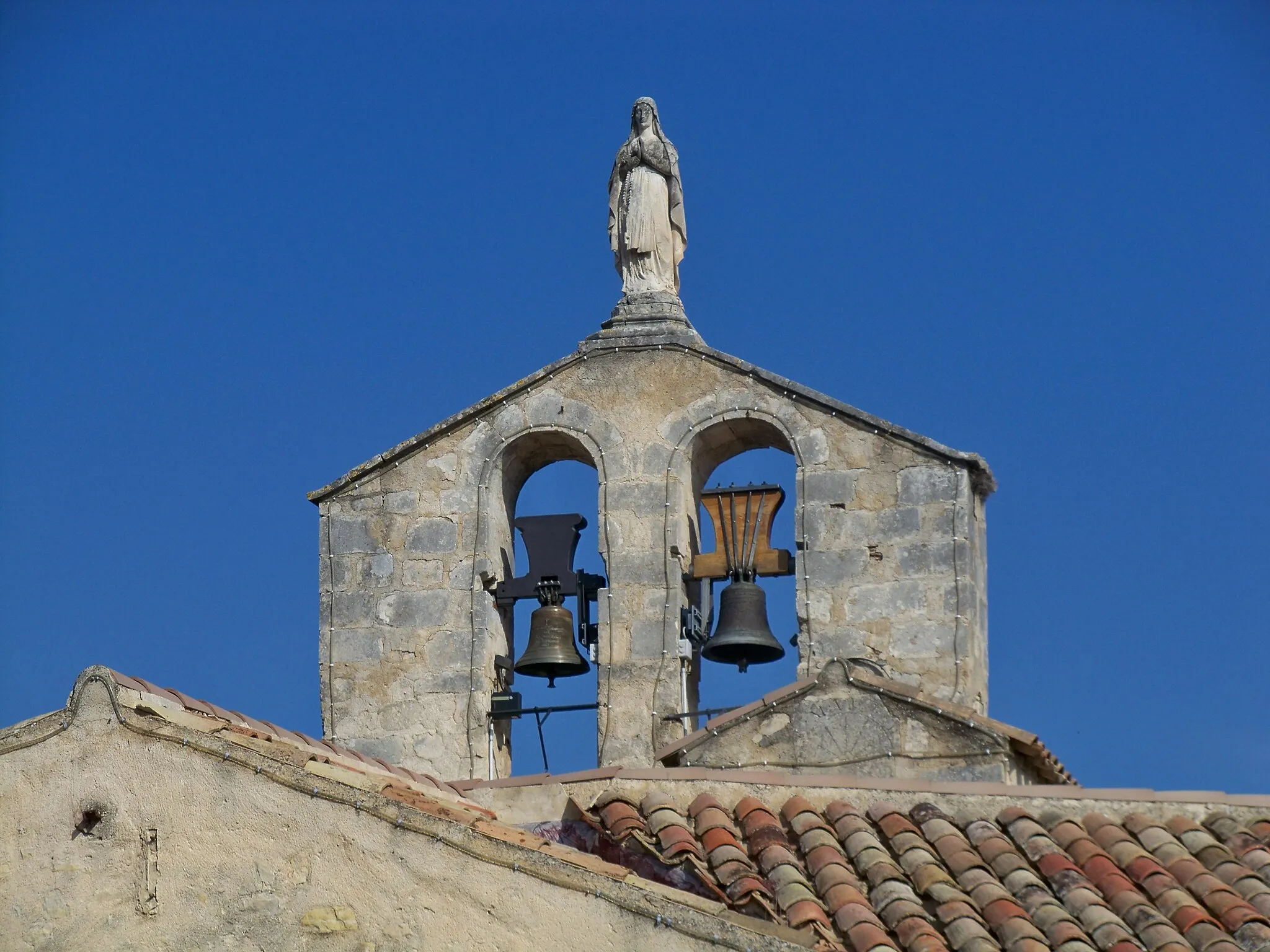 Photo showing: clocher de l'église de Vitrolles en Luberon, Vaucluse, France