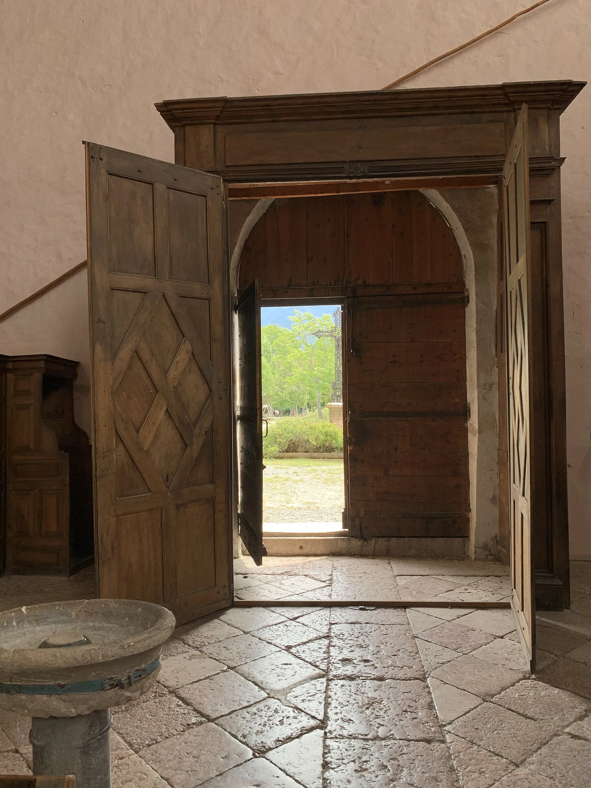 Photo showing: Intérieur de l'église Saint-Louis de Mont-Dauphin (juillet 2020).