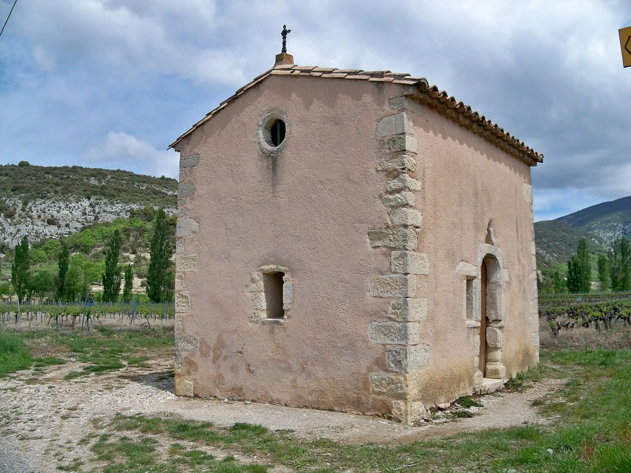 Photo showing: Chapelle Saint Roch à Beaumont du Ventoux (84)