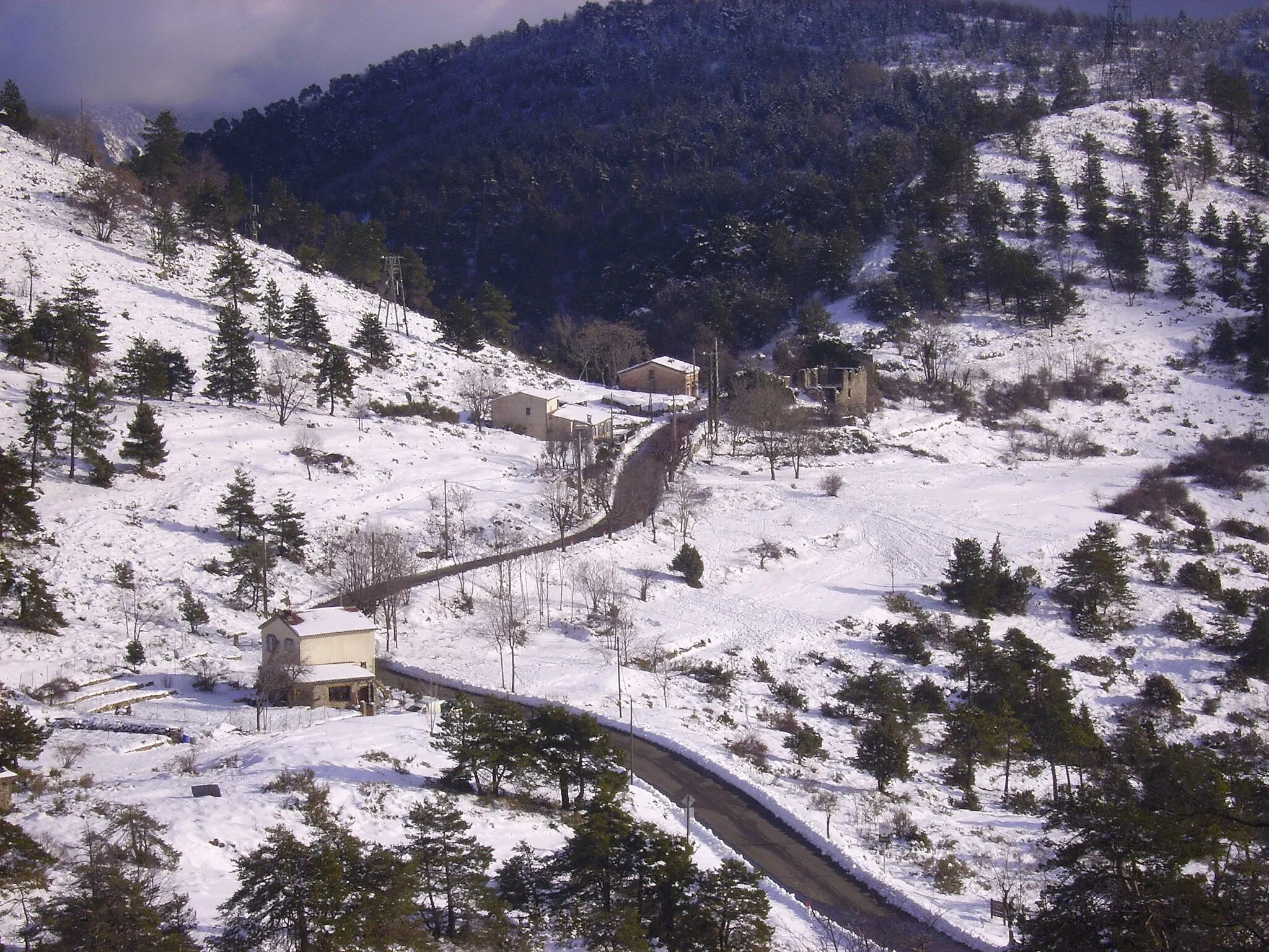 Photo showing: Le col de Braus vue de la route du col de l'Orme en hivers