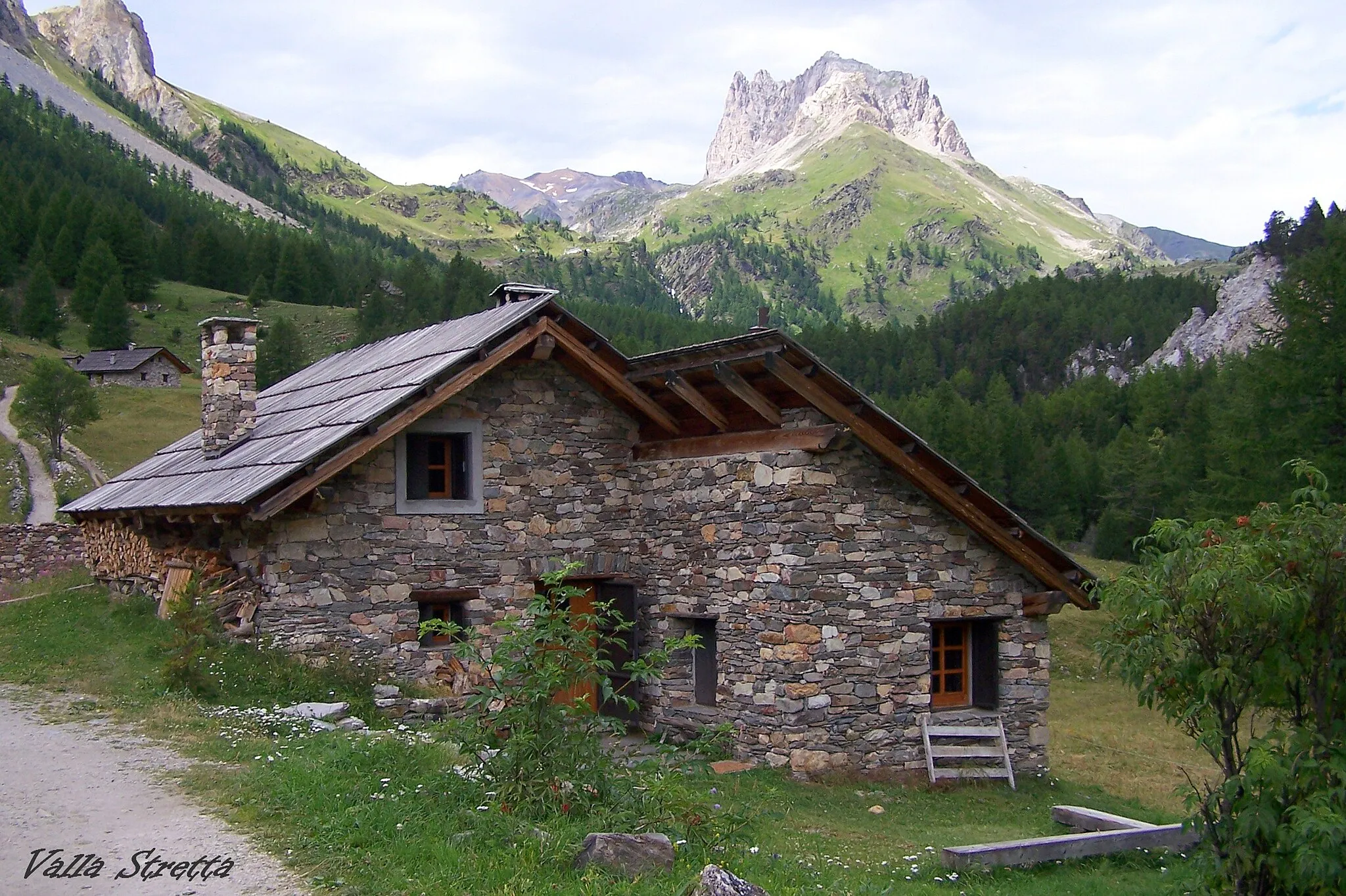 Photo showing: valle stretta