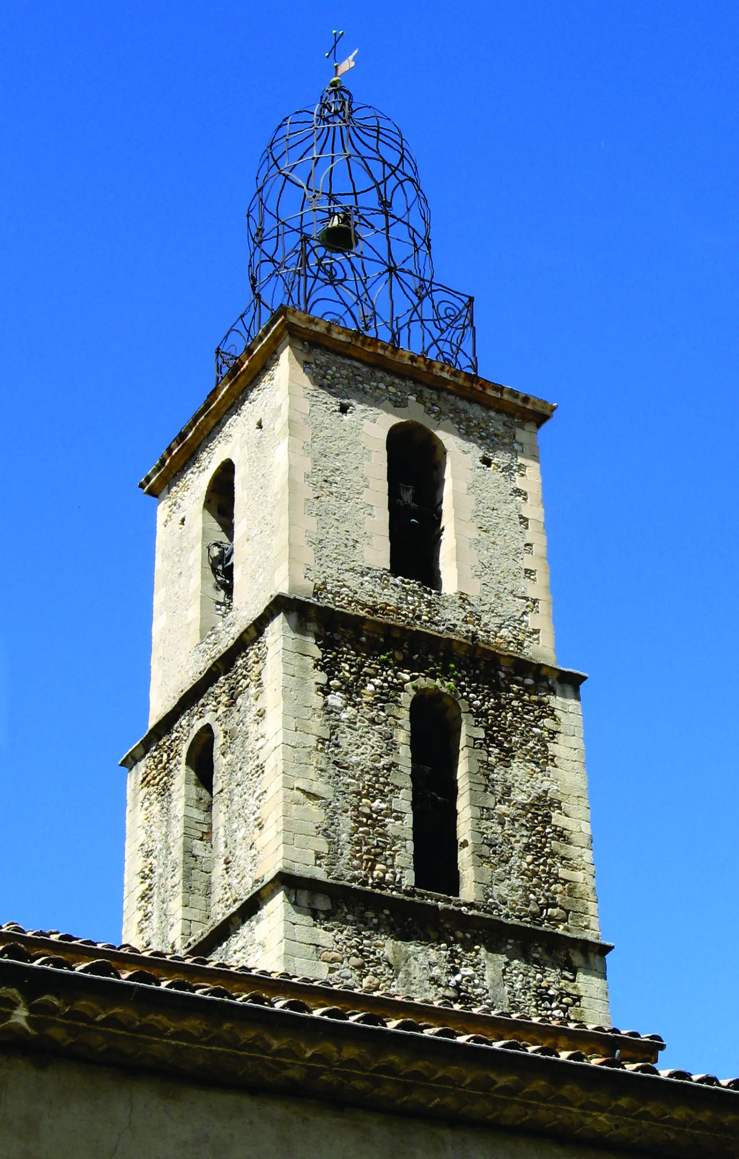 Photo showing: Les Mées - Alpes-de-Haute-Provence, Provence-Alpes-Côte d'Azur - de klokkentoren van de Église Notre-Dame-de-l'Olivier (detail), XVIe eeuw.