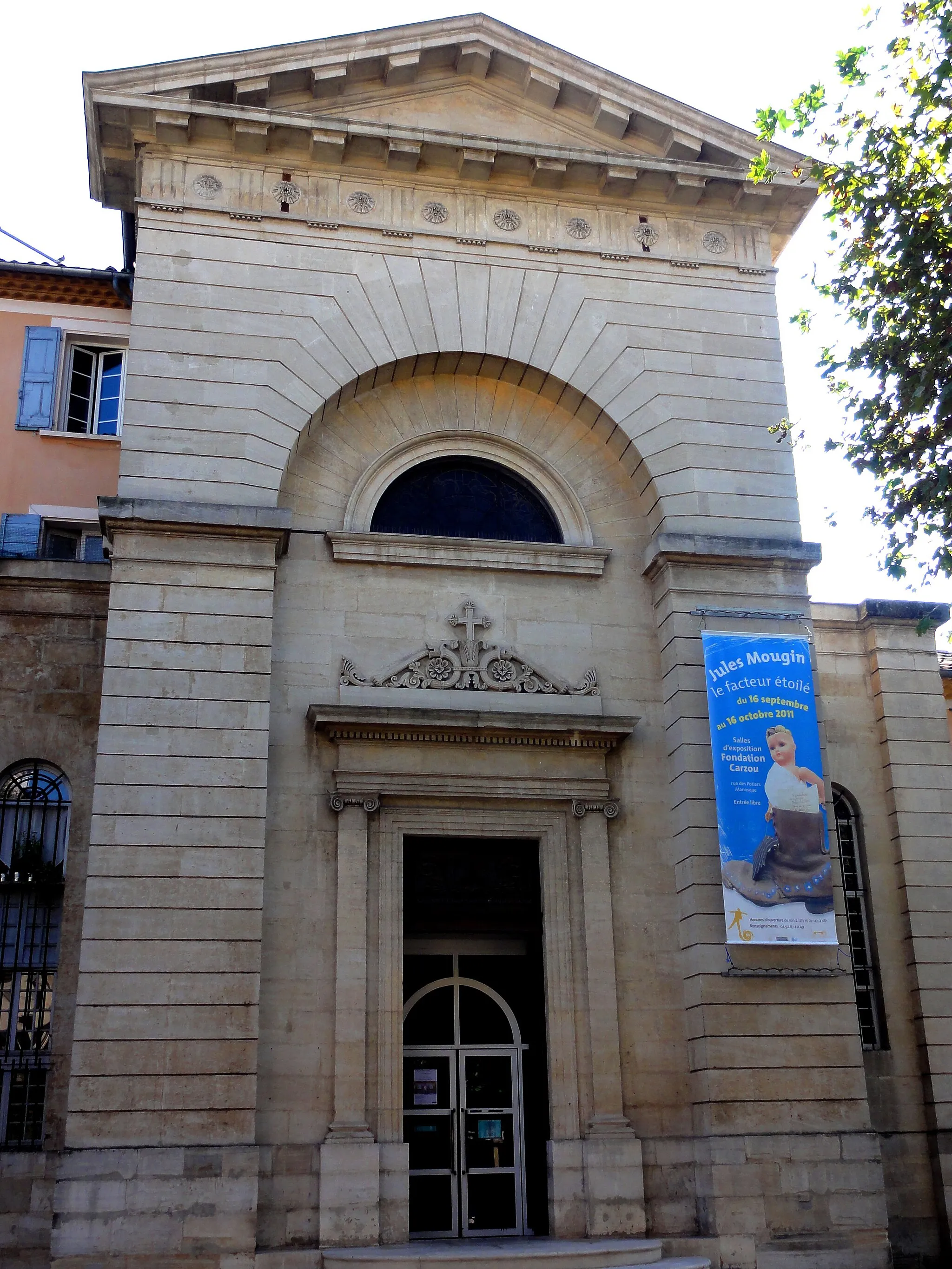 Photo showing: This building is classé au titre des monuments historiques de la France. It is indexed in the base Mérimée, a database of architectural heritage maintained by the French Ministry of Culture, under the reference PA00080420 .