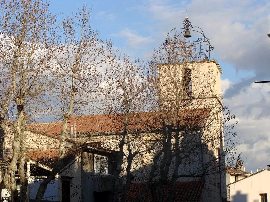 Photo showing: L'église de Saint-Marcel, à Marseille (11e arr.). Campanile provençal en fer forgé.