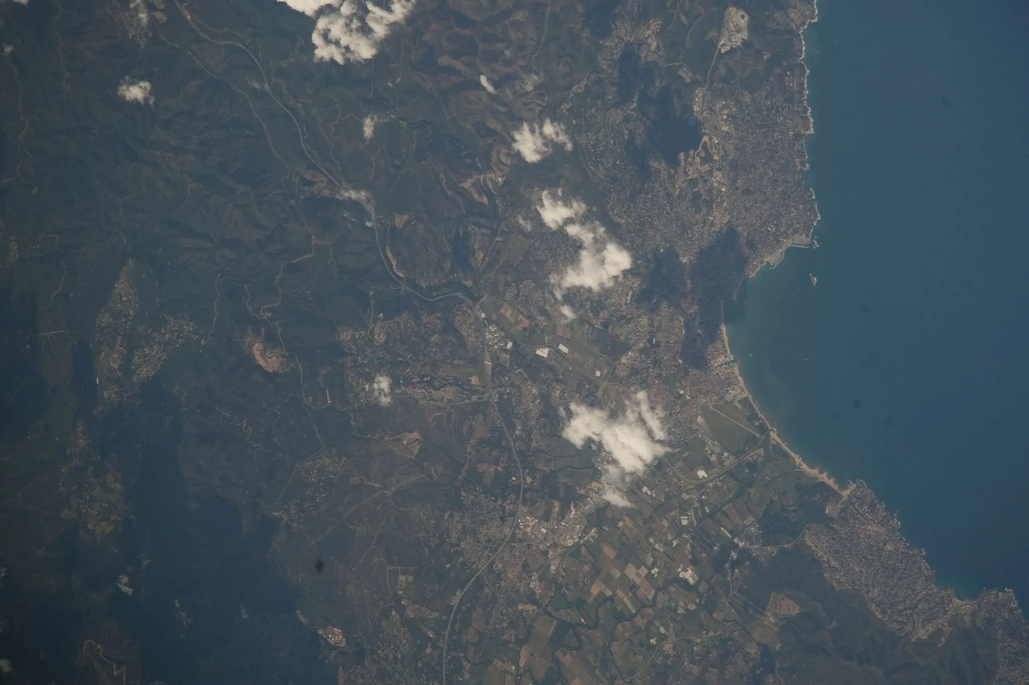 Photo showing: View of France taken during ISS Expedition 20.