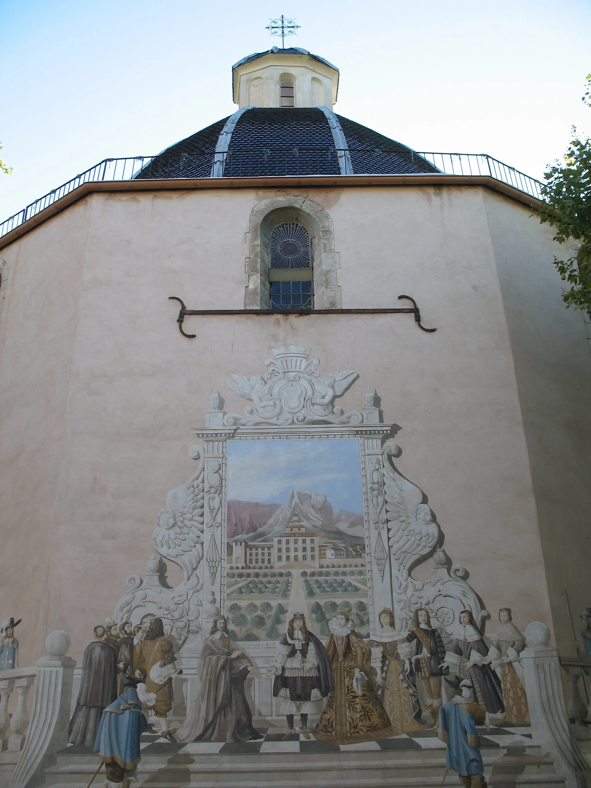 Photo showing: This building is inscrit au titre des monuments historiques de la France. It is indexed in the base Mérimée, a database of architectural heritage maintained by the French Ministry of Culture, under the reference PA00081541 .