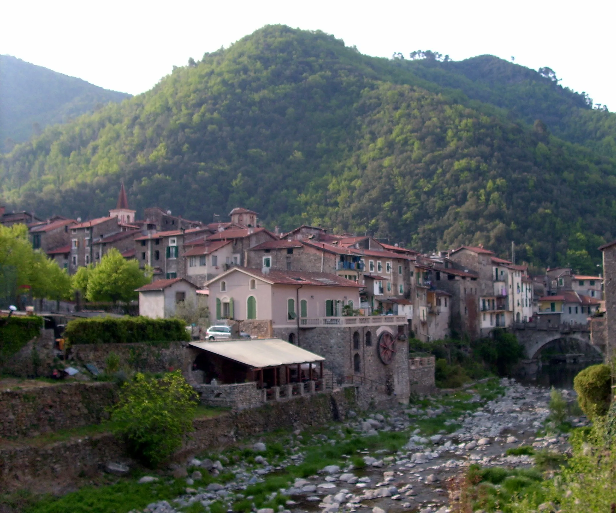 Photo showing: Isolabona, Liguria, Italia