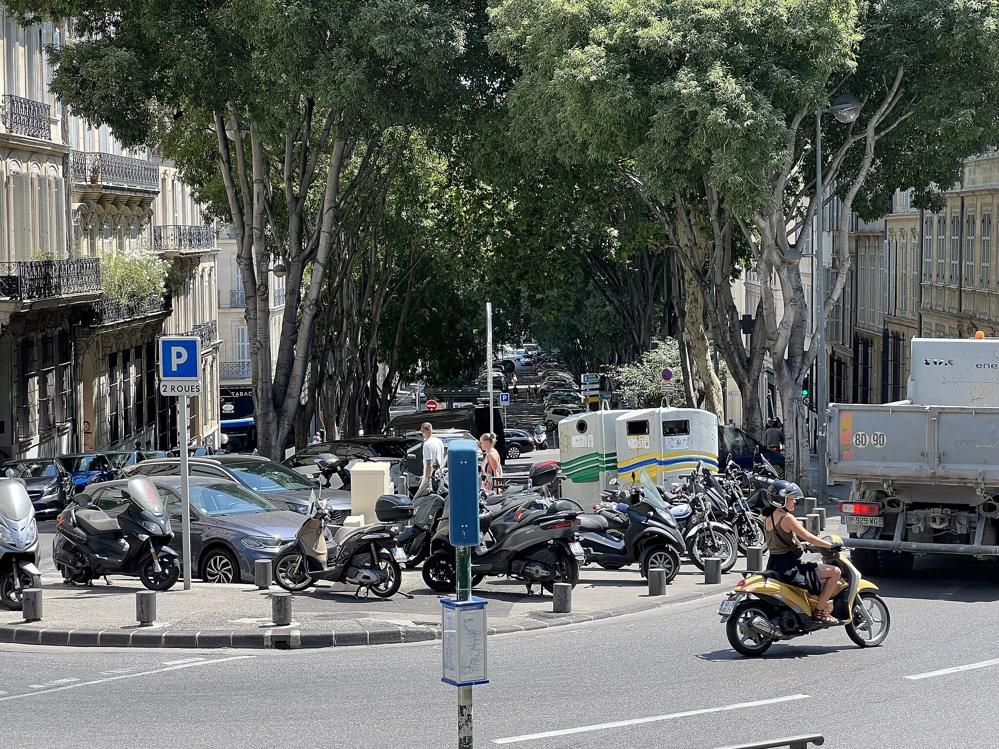 Photo showing: Cours Pierre Puget, Marseille.