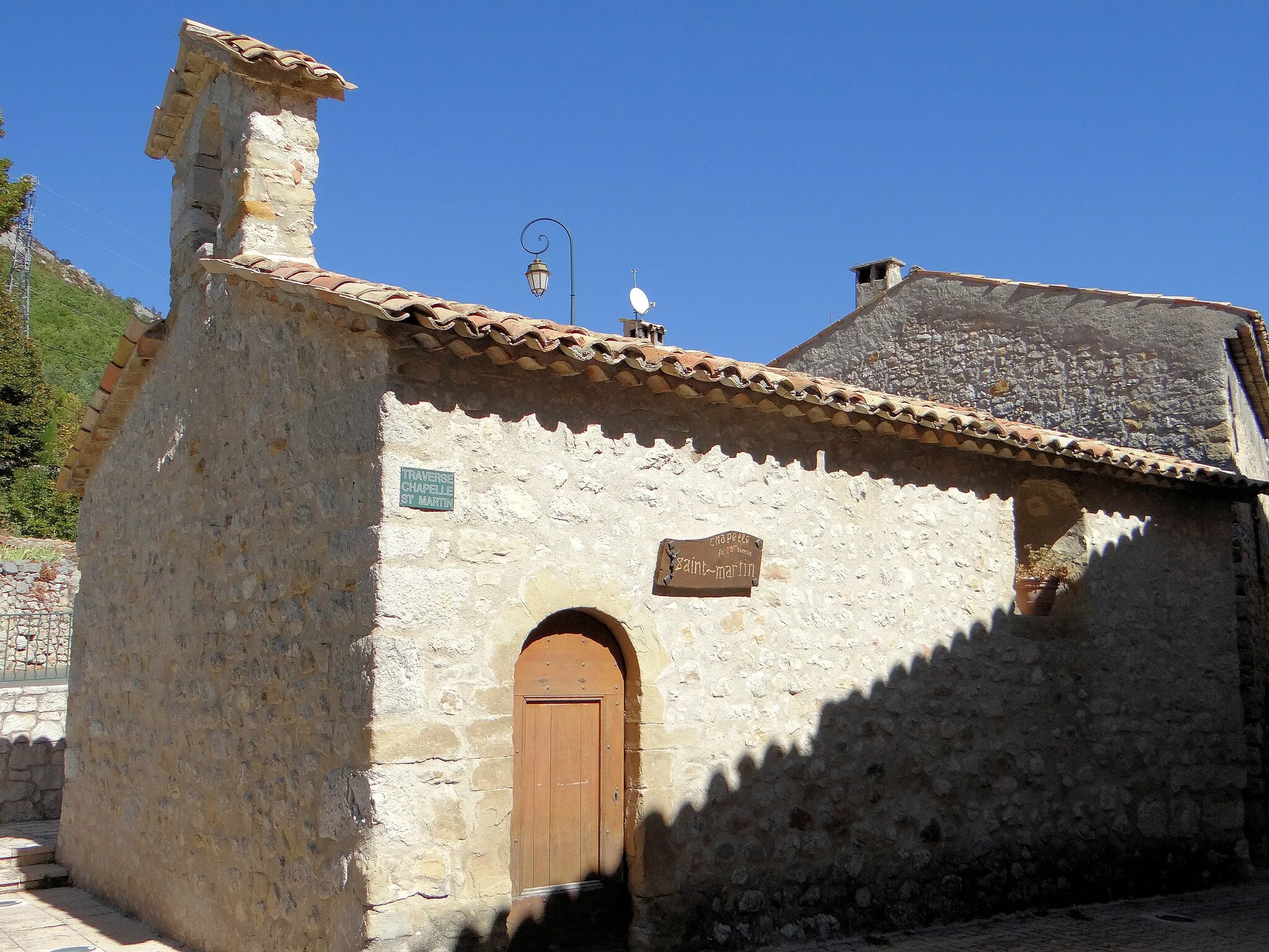 Photo showing: This building is indexed in the base Mérimée, a database of architectural heritage maintained by the French Ministry of Culture, under the reference PA00080678 .