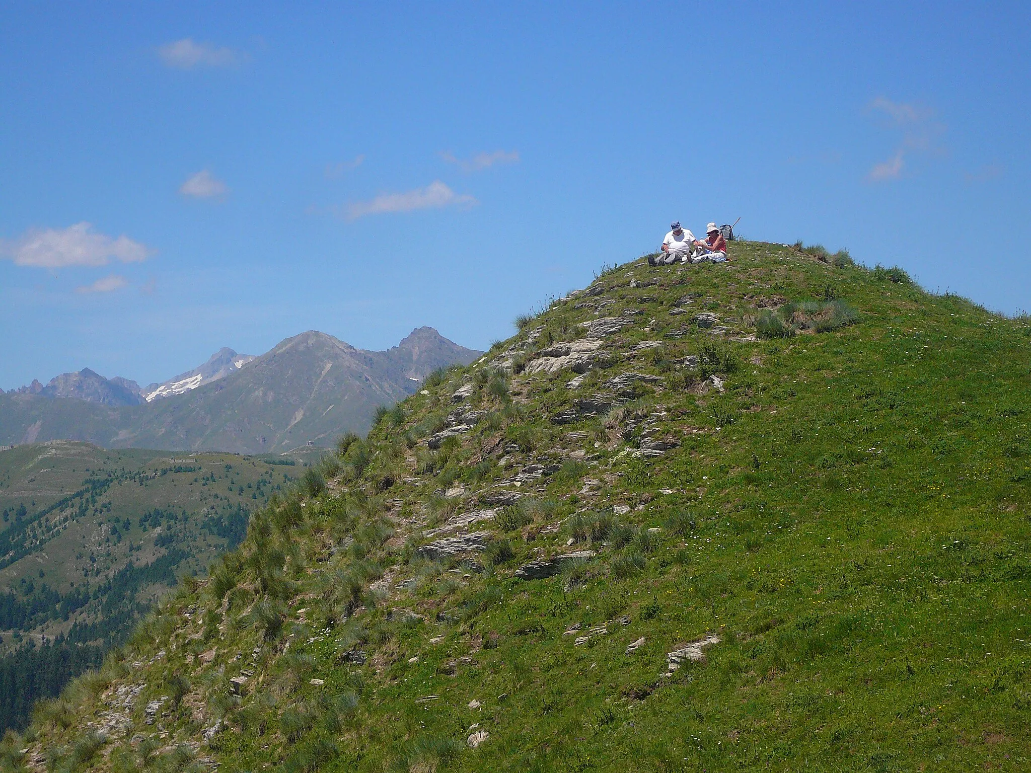 Photo showing: Aged couple at the summit of Mt. Ventabren
