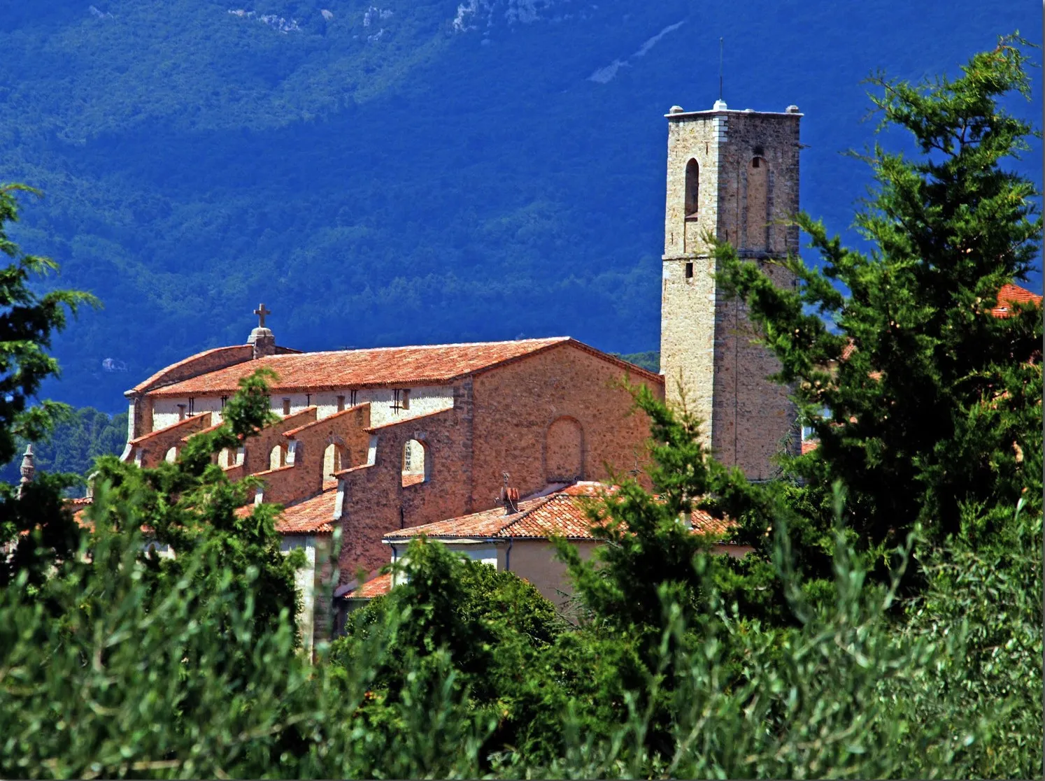Photo showing: vue sur le clocher