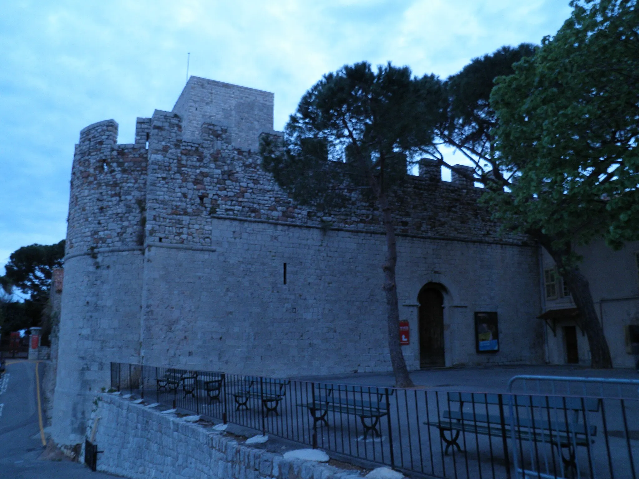 Photo showing: Musée de la Castre