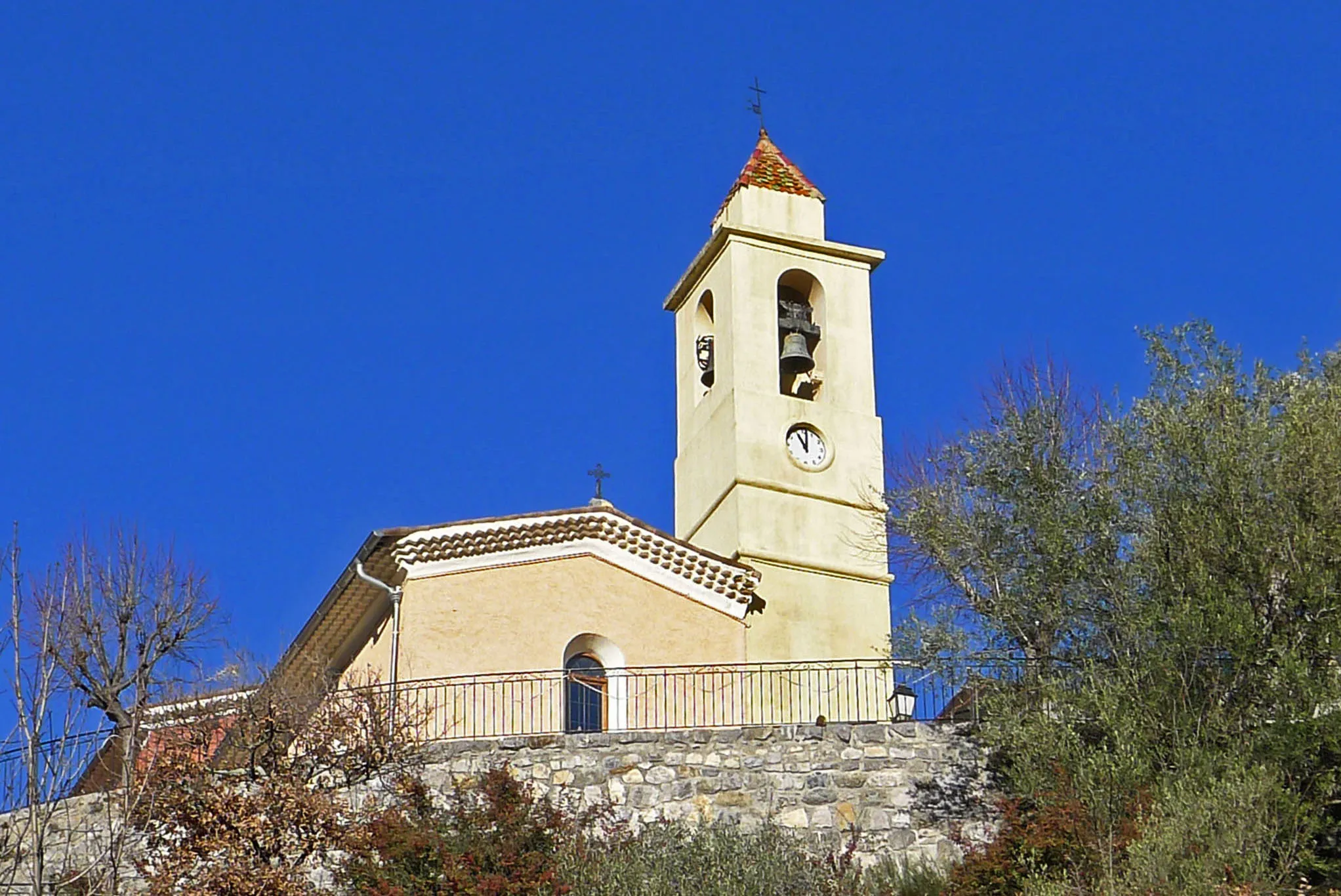 Photo showing: The church of Duranus