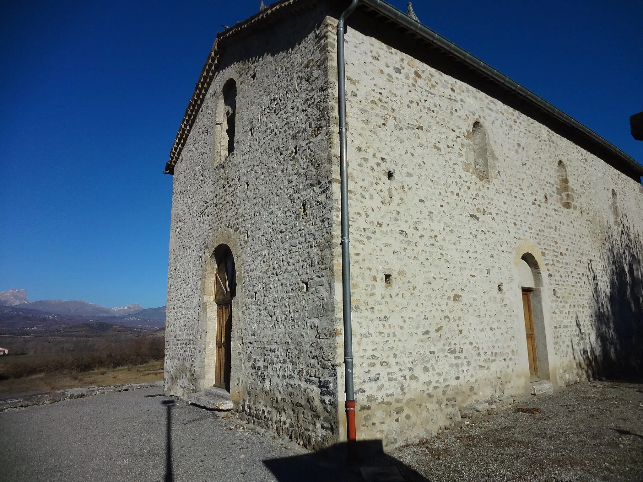 Photo showing: Curbans, chapelle Saint-Pierre.