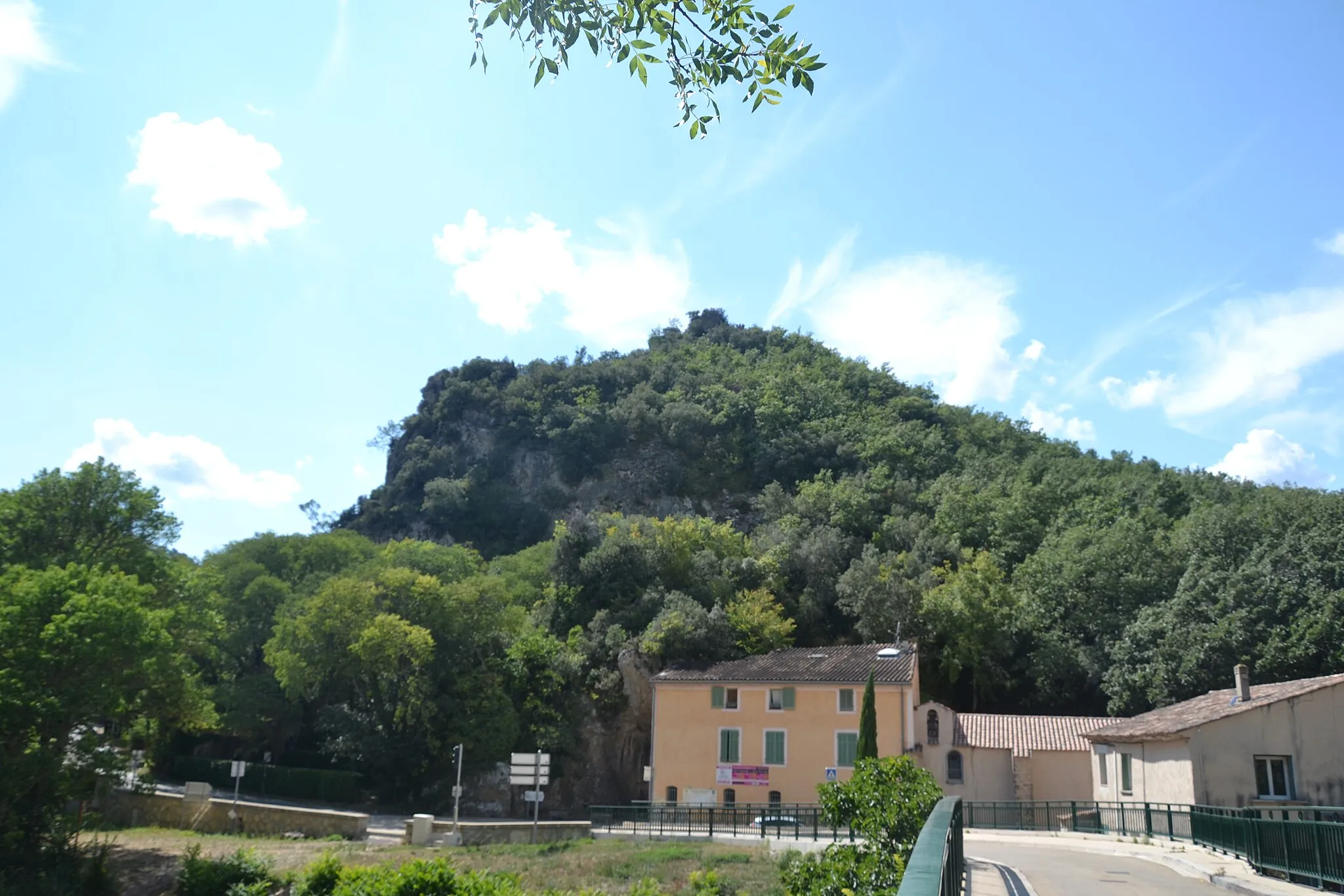 Photo showing: collet de Baudusself, au dessus de l'église de Châteauvert