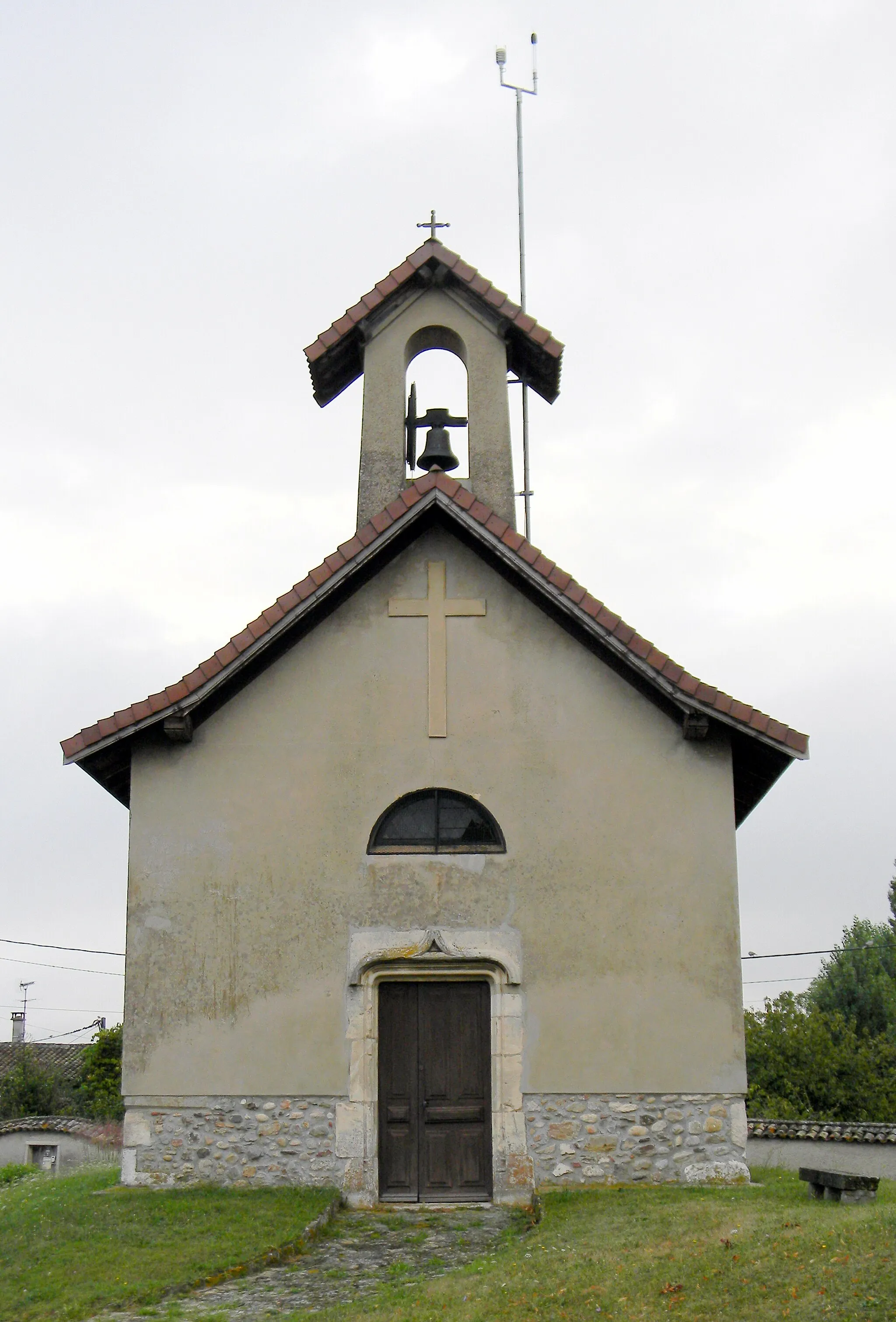 Photo showing: Chapelle Saint-Ours à Janneyrias.