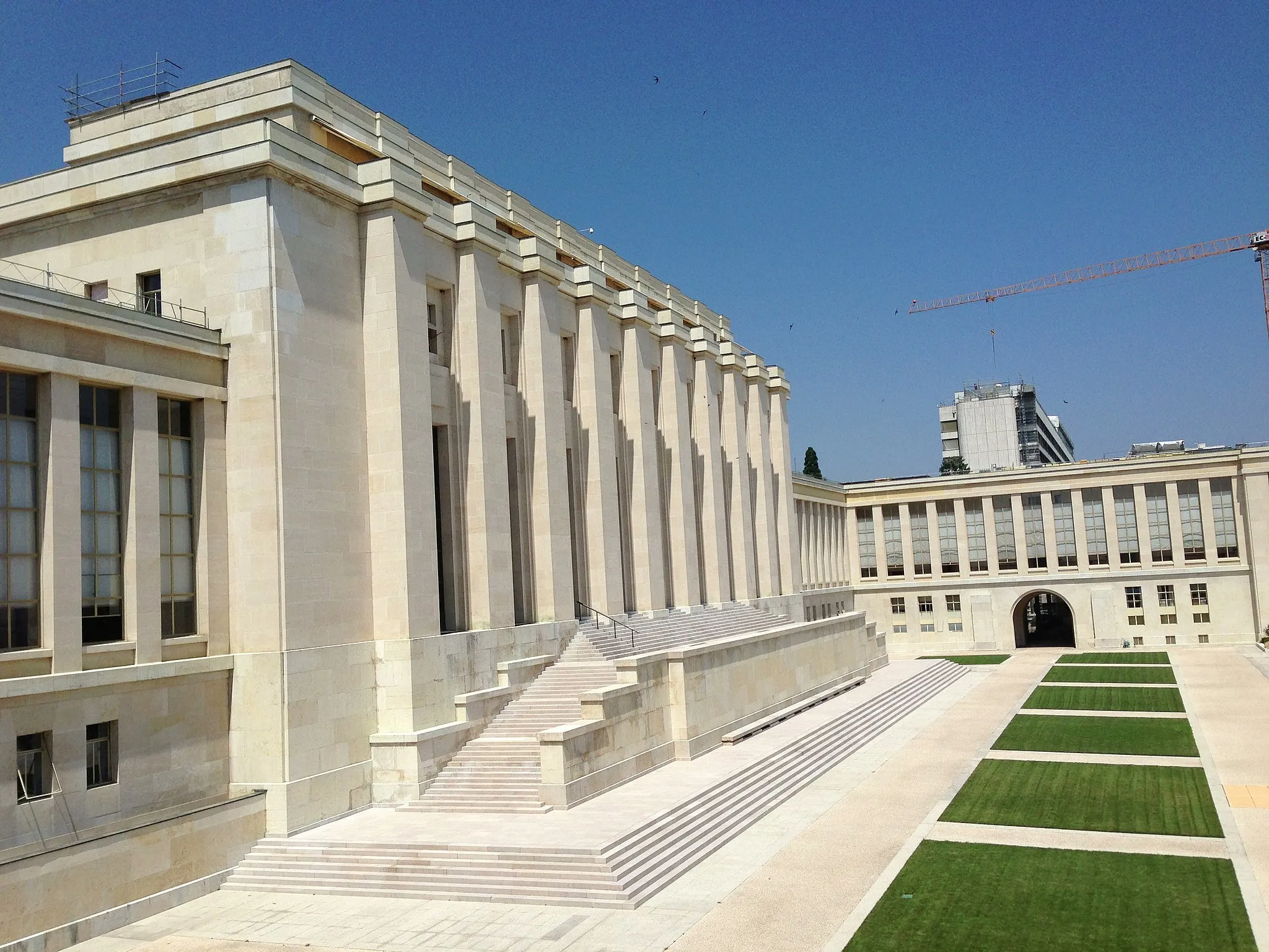 Photo showing: Building A of the Palace of Nations in the United Nations Campus in Geneva, Switzerland.