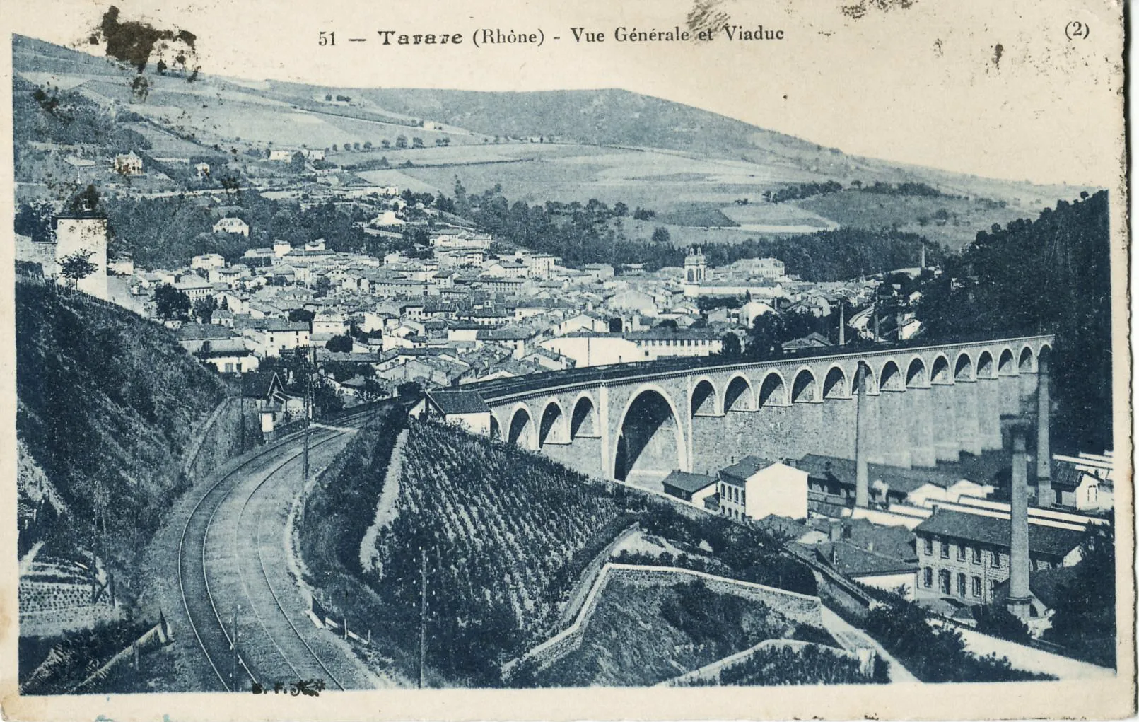 Photo showing: Carte postale ancienne édtitée par BF à Paris, n°51 : Tarare|TARARE - Vue générale et viaduc