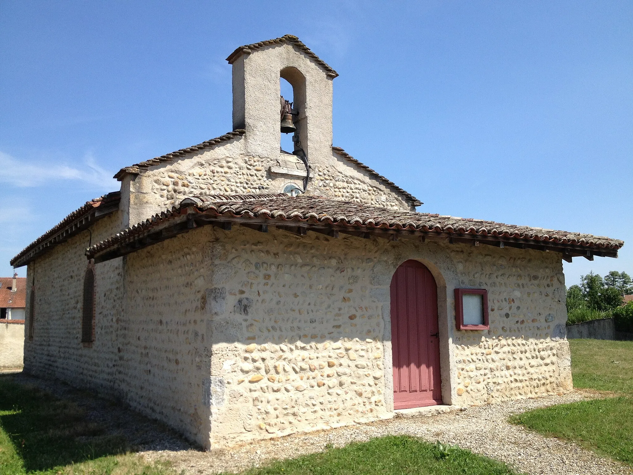 Photo showing: Chapelle de Chânes.