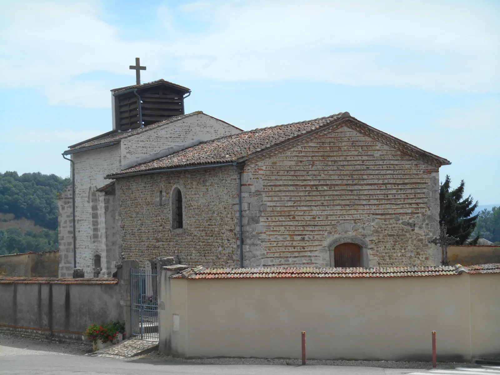 Photo showing: Eglise Saint-Barthélémy de Jailleux
Commune de Montluel, Ain, France.