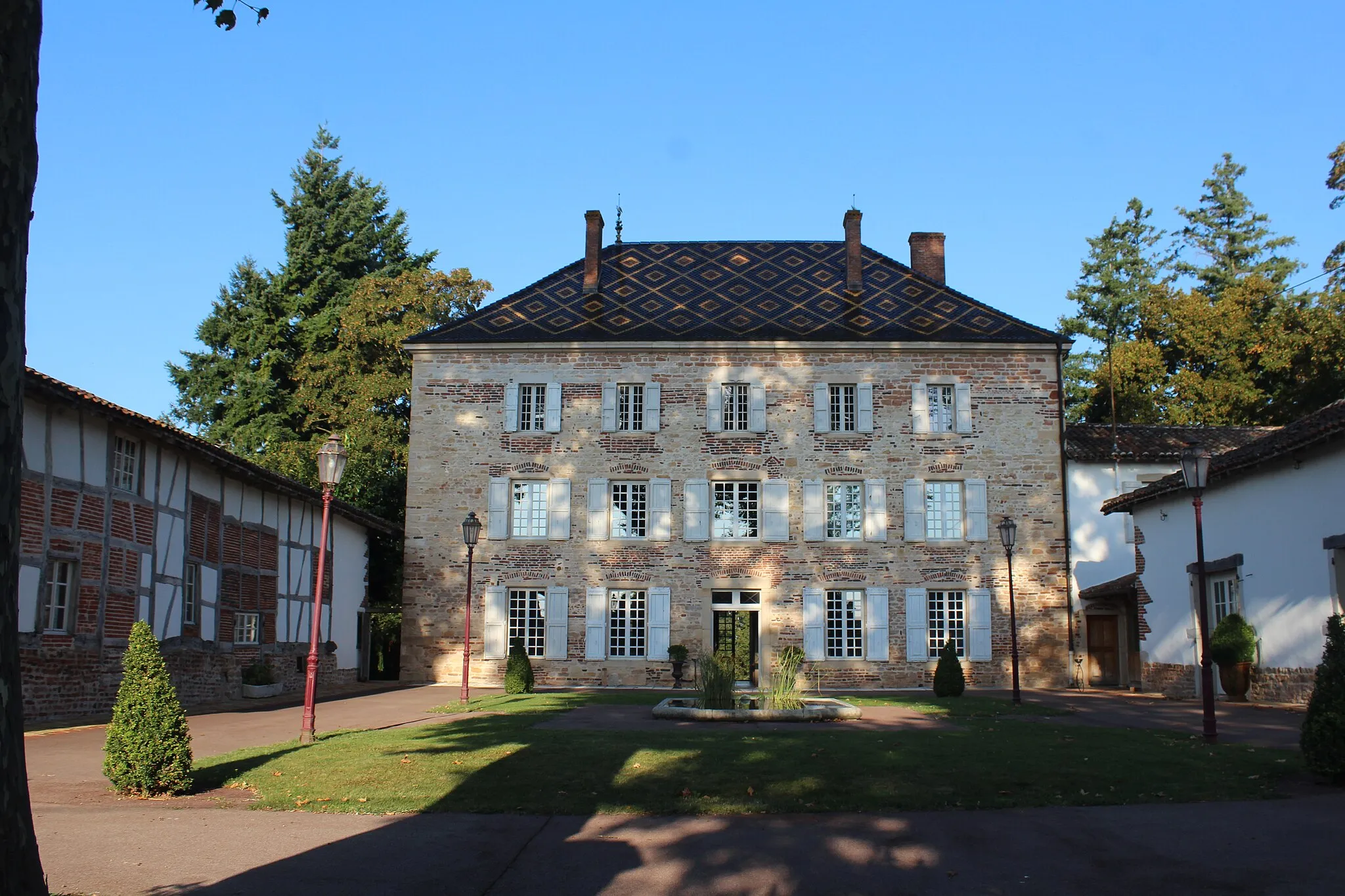 Photo showing: Château de Luponnas à Vonnas.