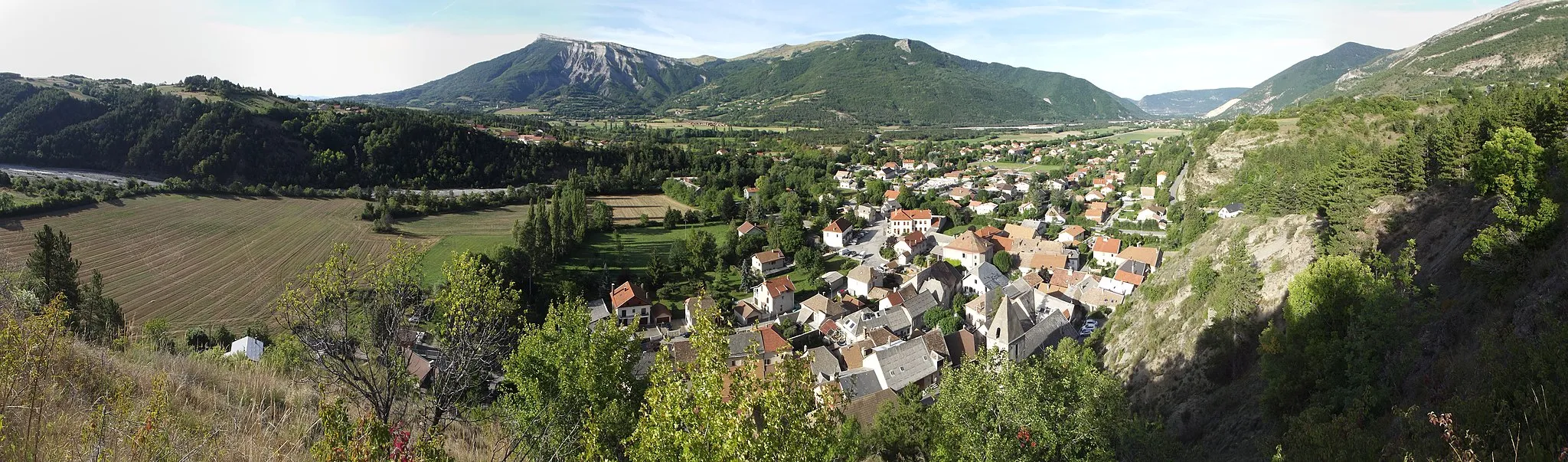 Photo showing: Panorama de La Roche-des-Arnauds