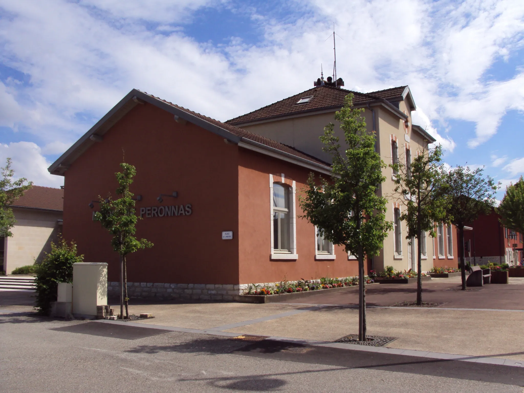 Photo showing: Mairie de Péronnas, Ain, France