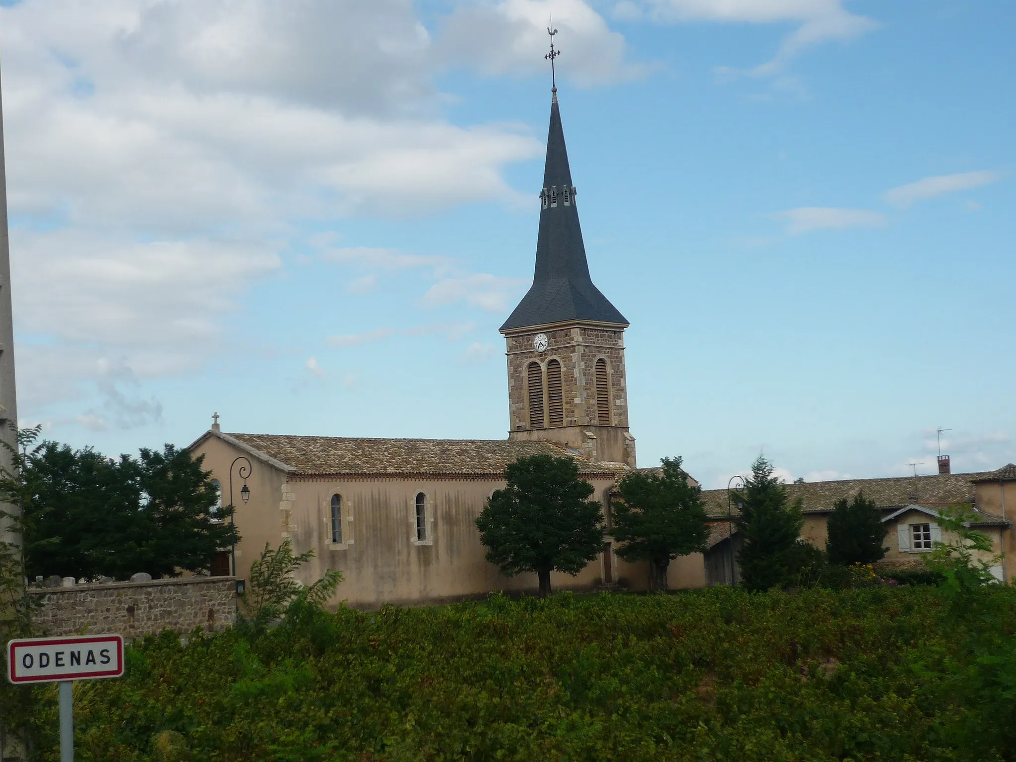 Photo showing: Église de la commune d'Odenas dans le département du Rhône
