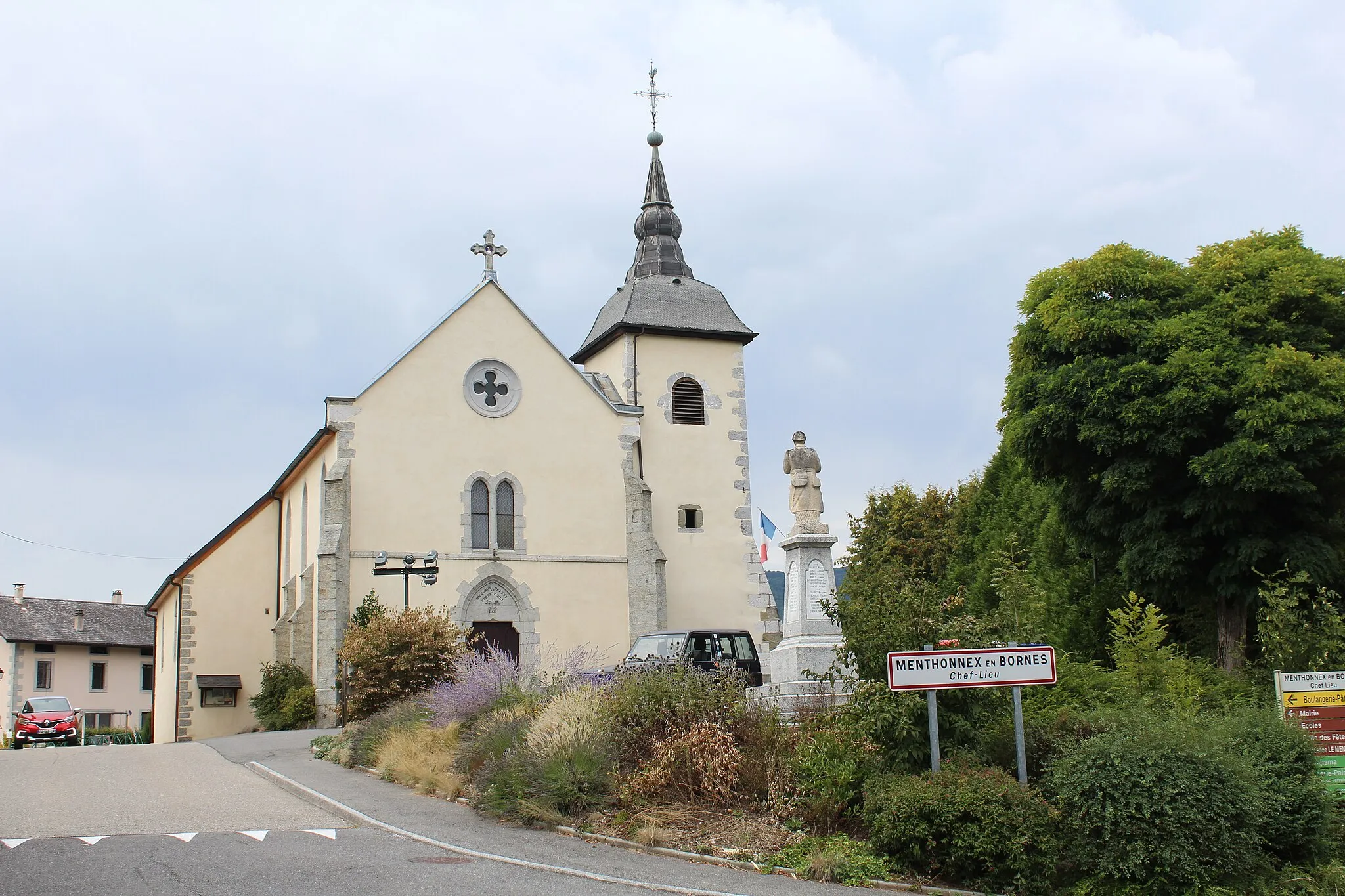 Photo showing: Église Saint-Laurent de Menthonnex-en-Bornes.