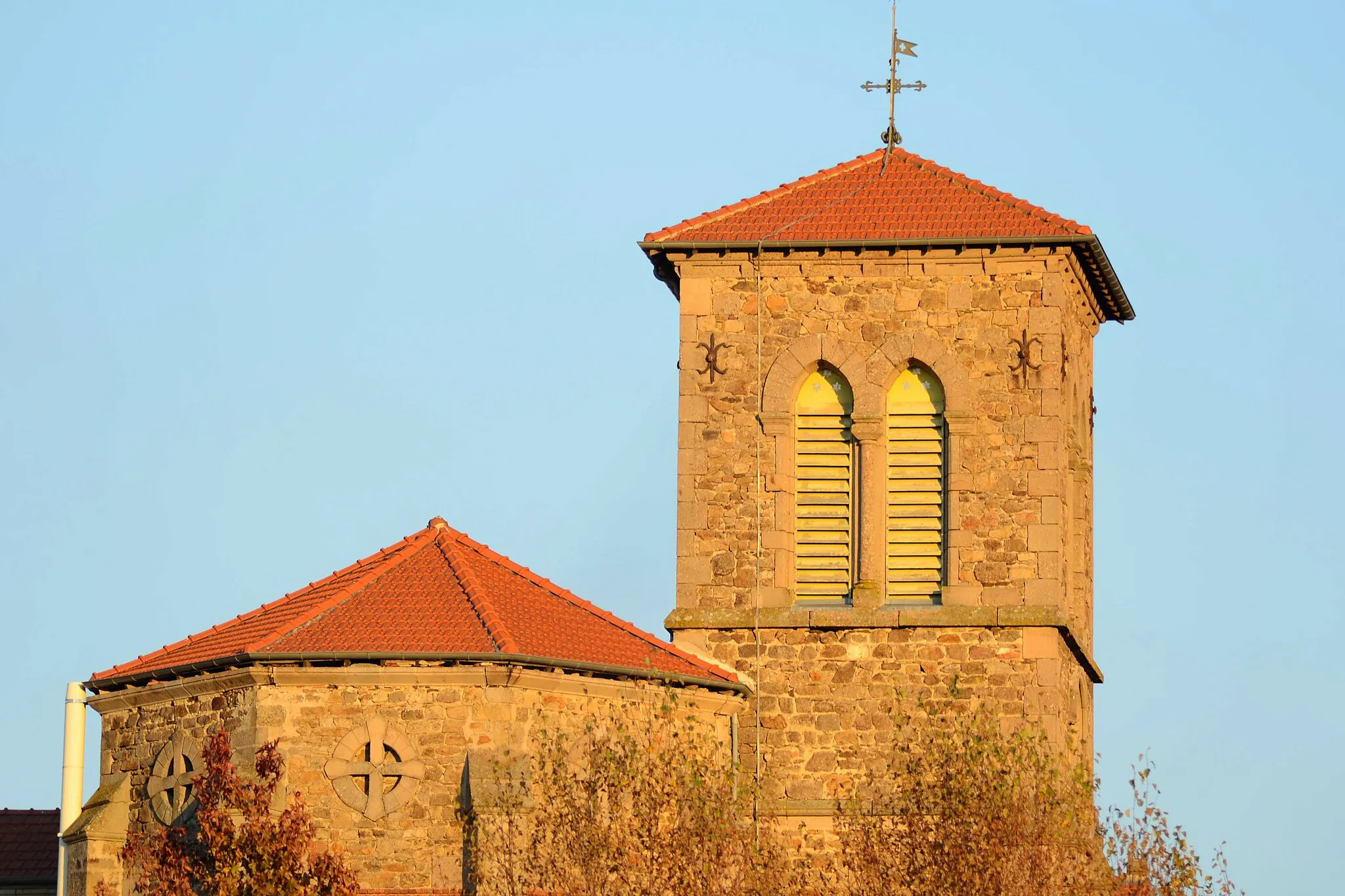 Photo showing: Église de Saint-Ferréol d'Auroure, Haute-Loire