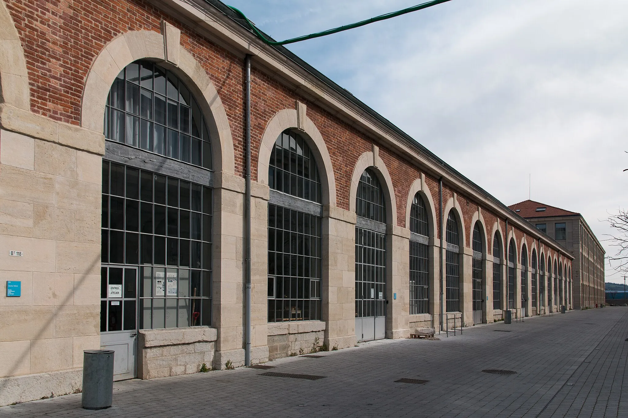 Photo showing: This building is inscrit au titre des monuments historiques de la France. It is indexed in the base Mérimée, a database of architectural heritage maintained by the French Ministry of Culture, under the reference IA42000238 .