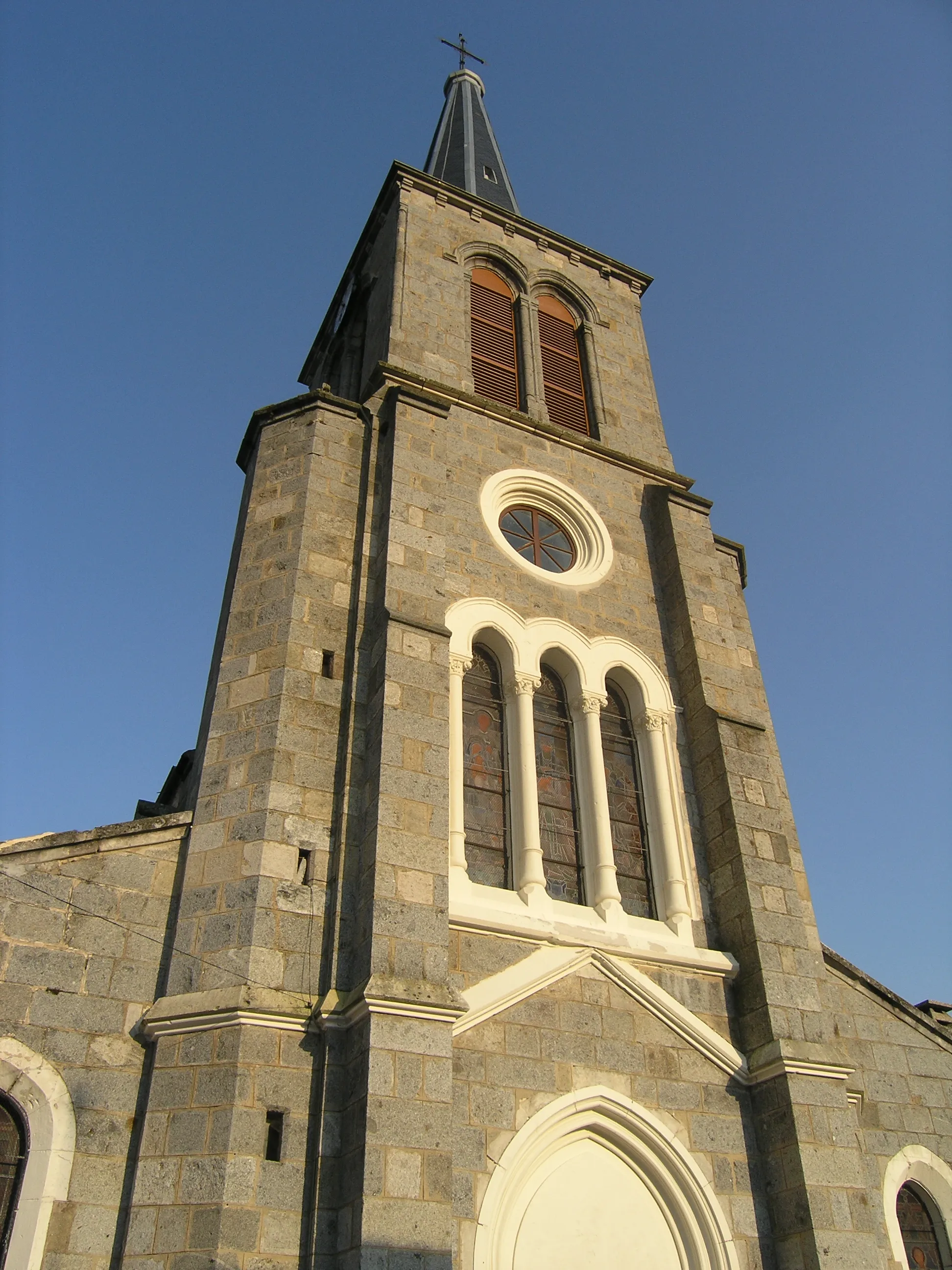Photo showing: clocher sauvessanges