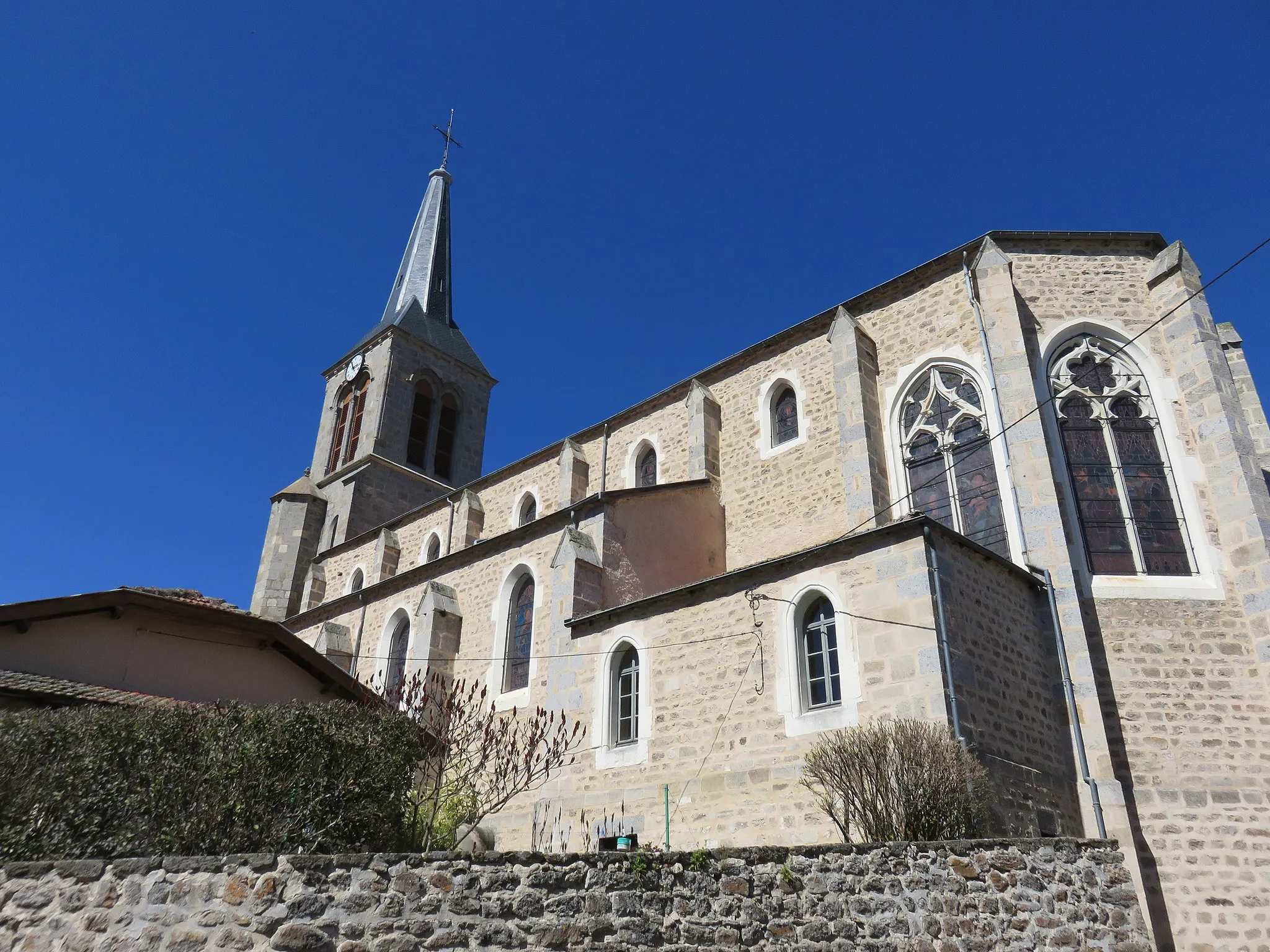 Photo showing: Église Saint-Priest de Sauvessanges (Puy-de-Dôme, France).