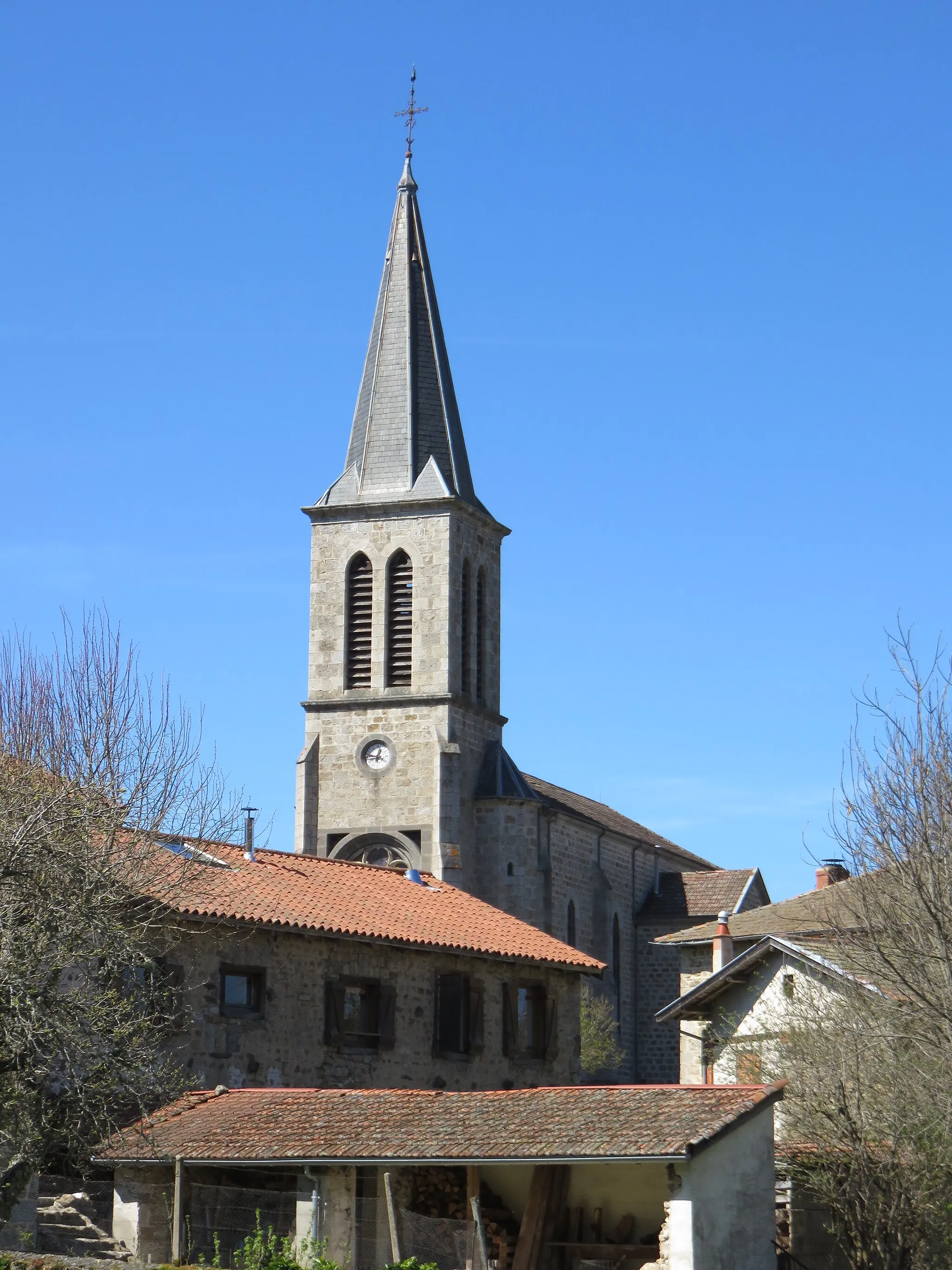 Photo showing: Clocher de l'église Saint-Nicolas de Baffie, dans le Puy-de-Dôme.